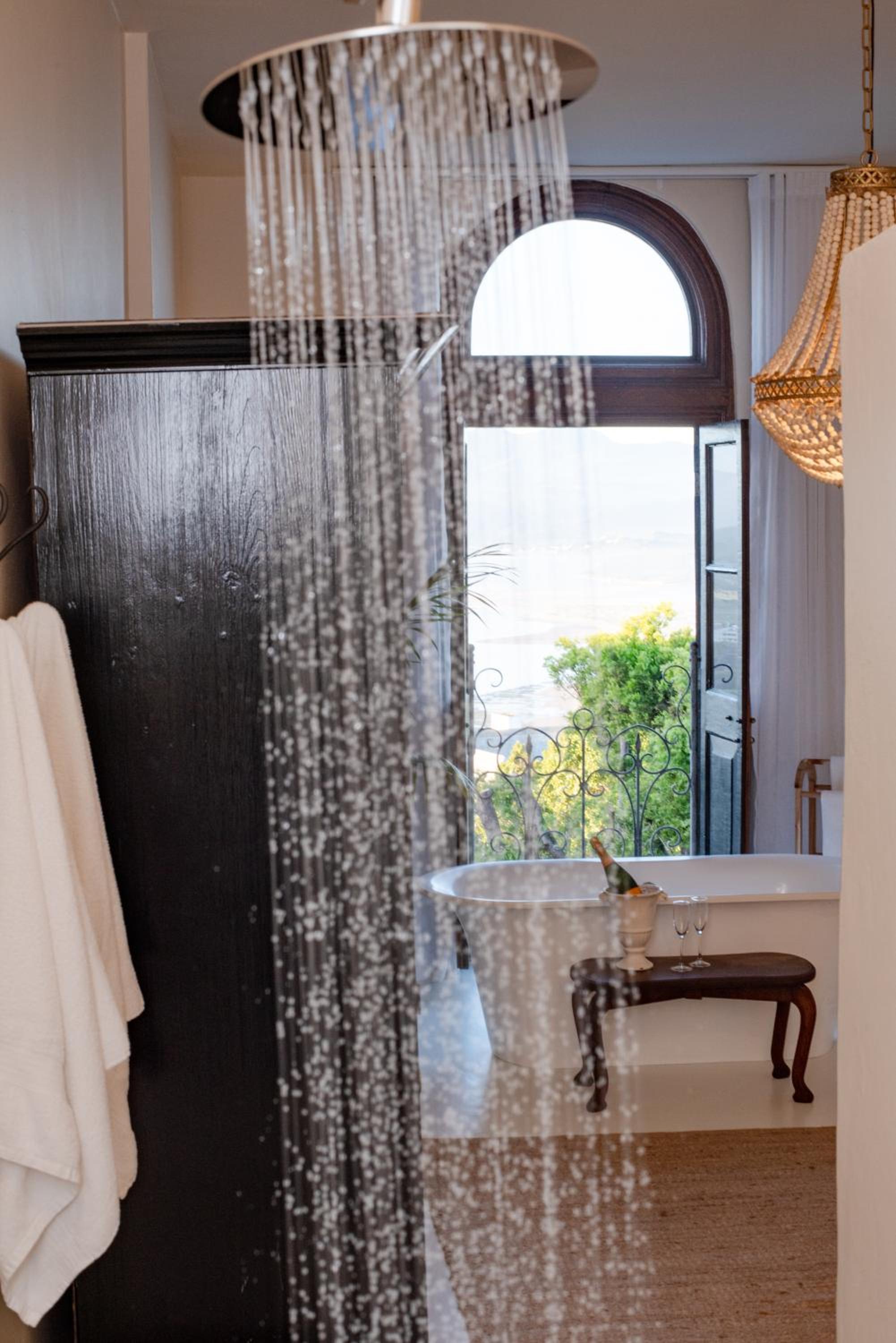 King Suite with Sea View photo 2