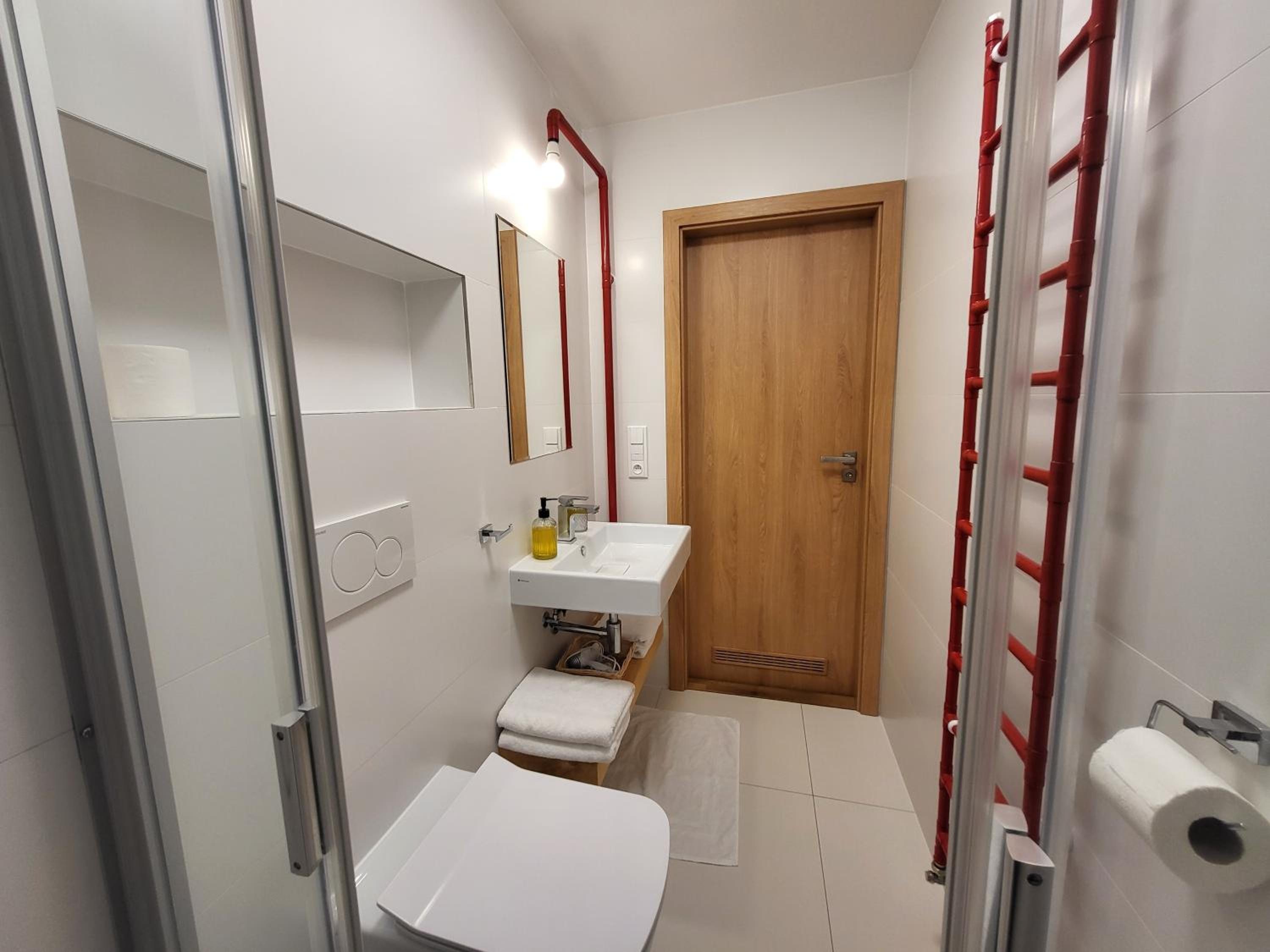 Quadruple Room with Mountain View photo 2