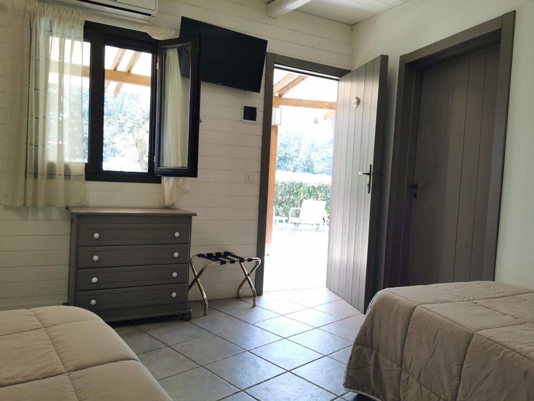 Standard Quadruple Room photo 3