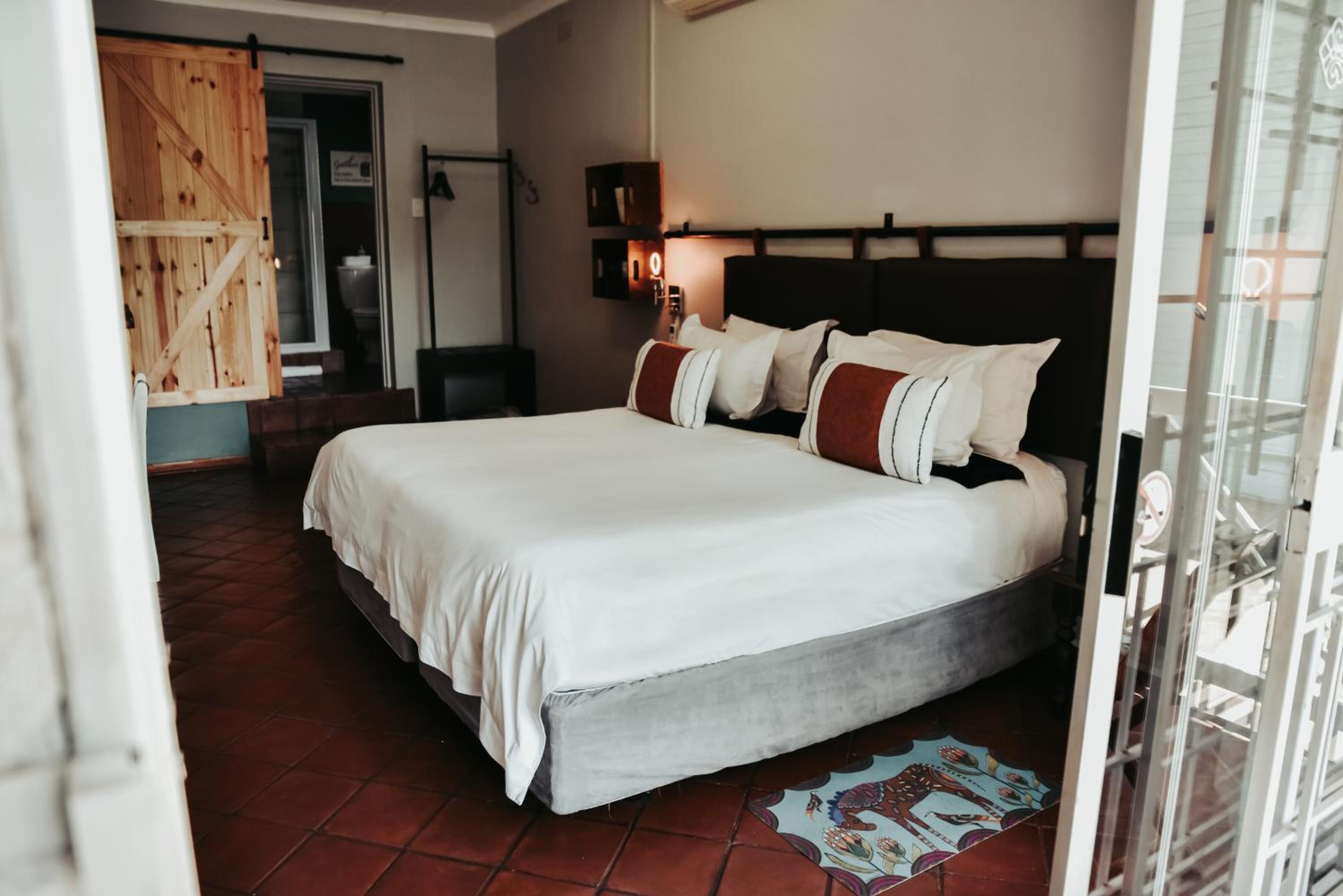 Twin Room - Photo 7