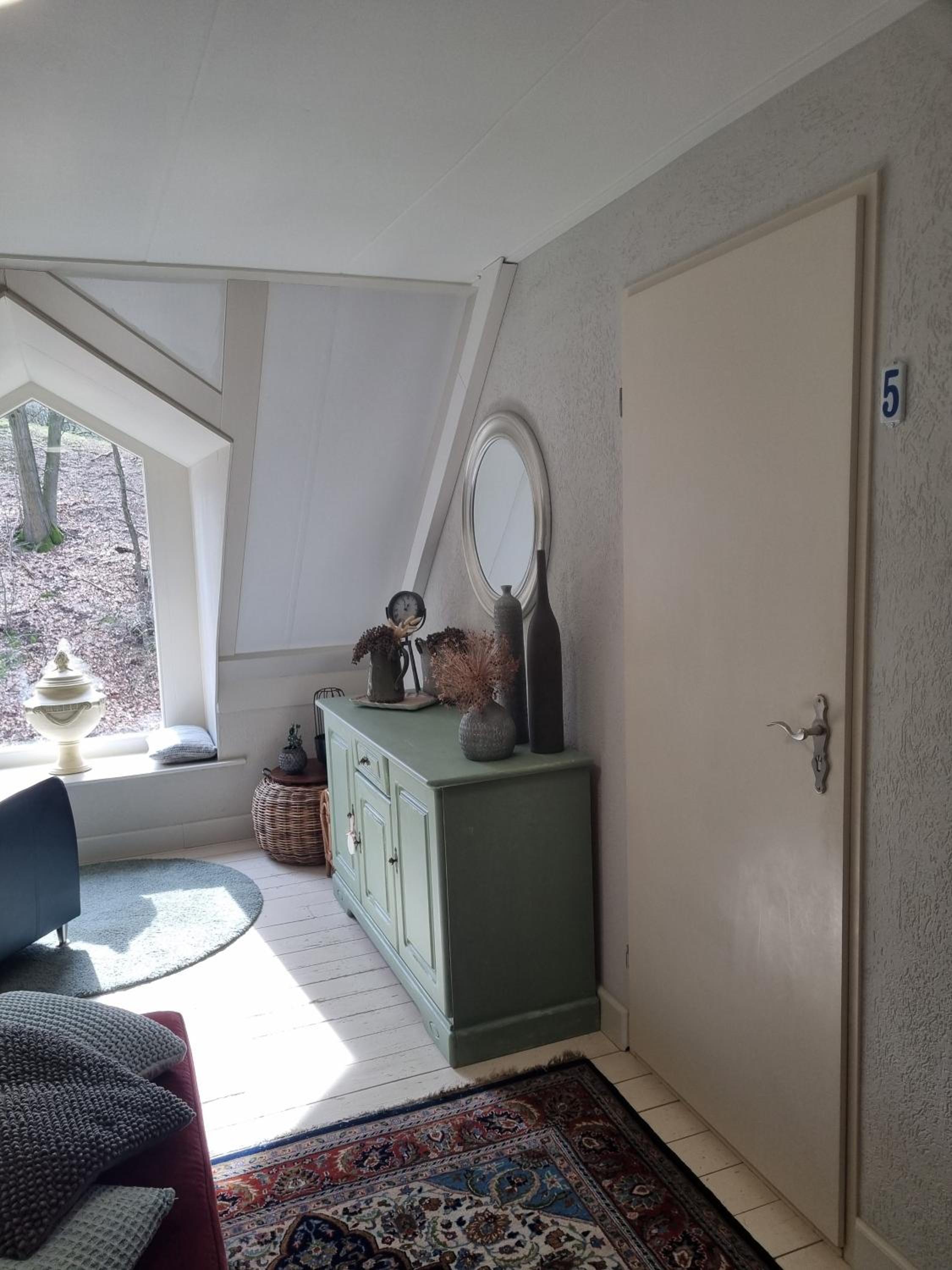 Double Room with Shared Bathroom photo 1