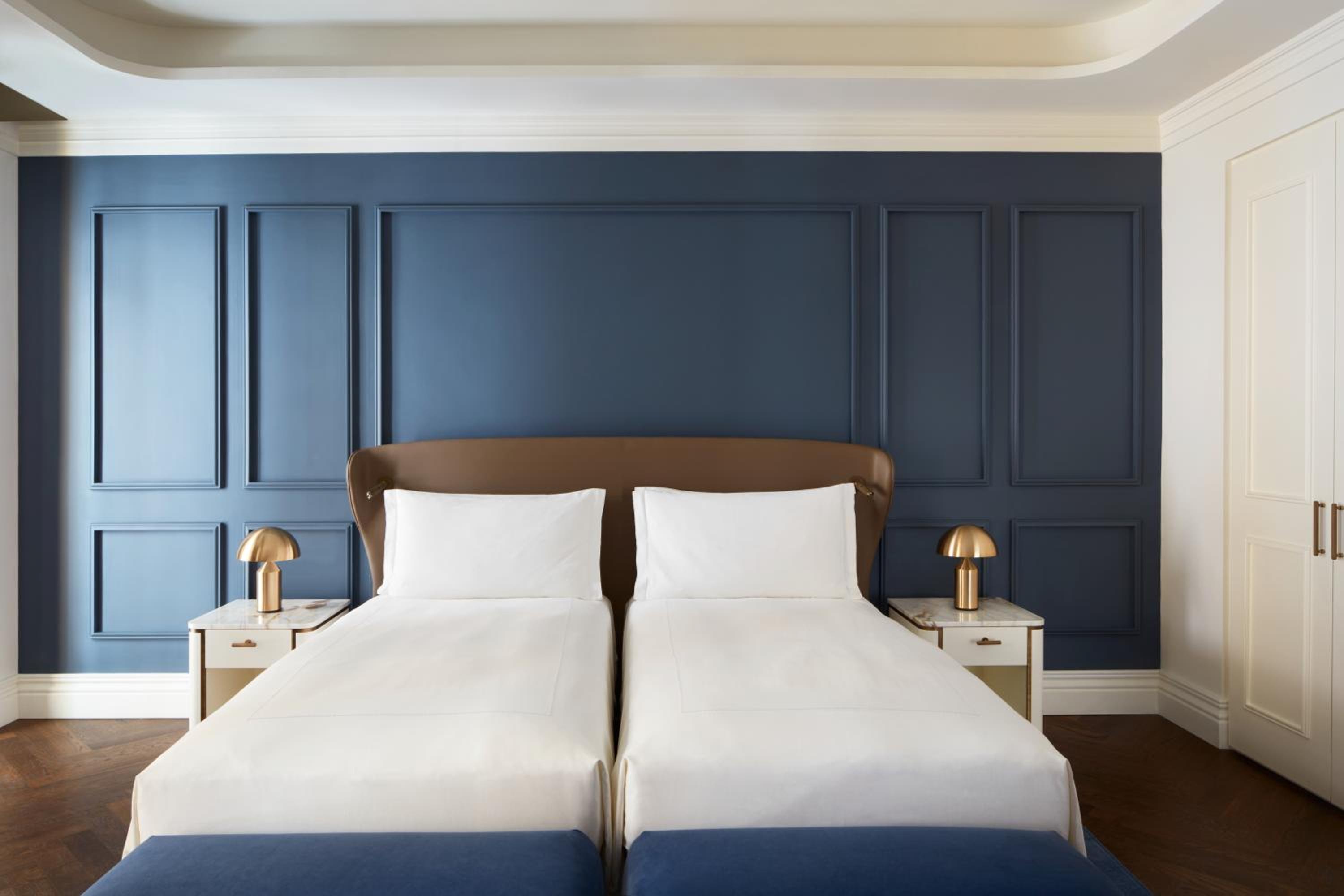 Classic Twin Room