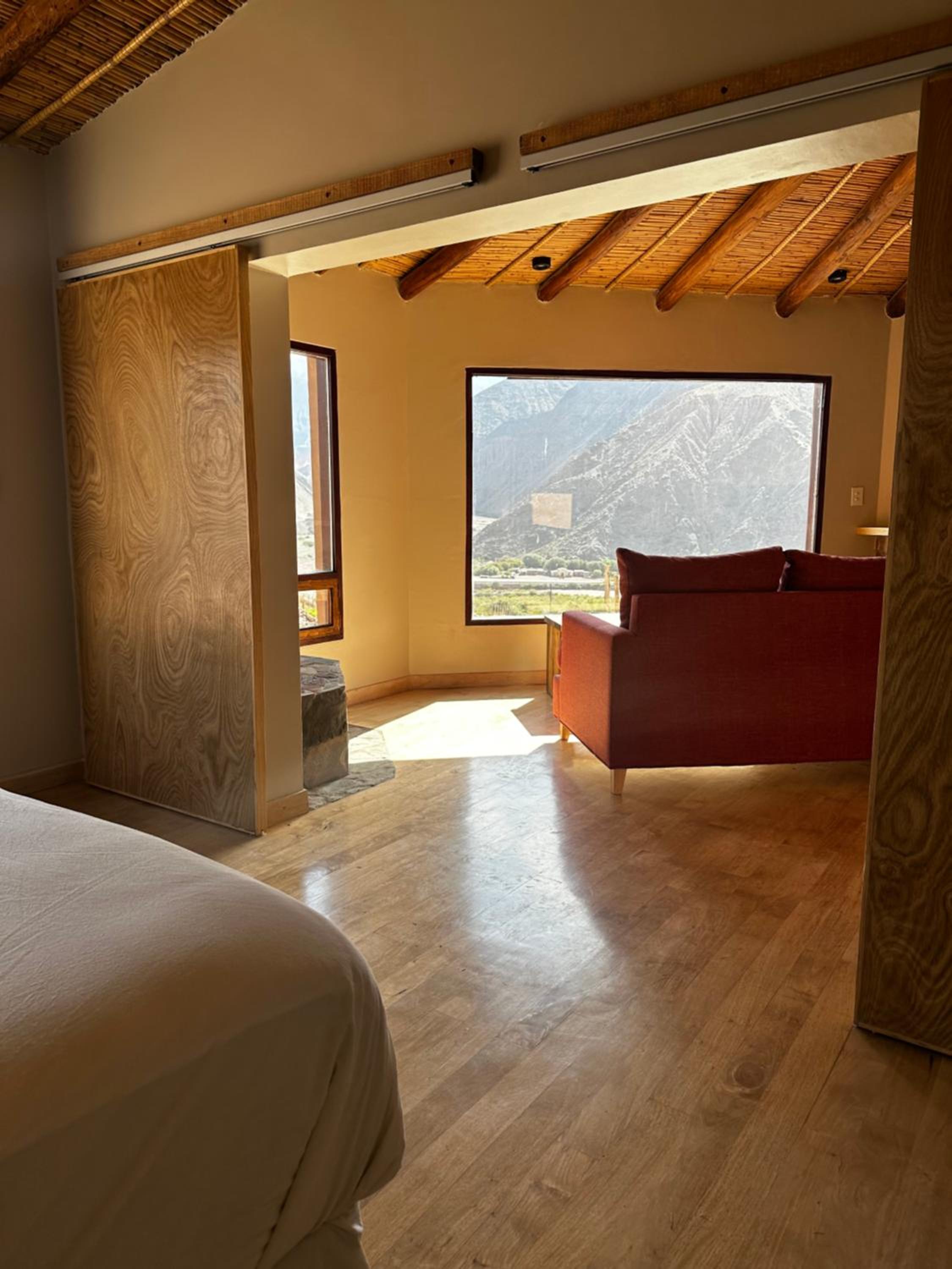 Deluxe Double or Twin Room with Mountain View photo 1