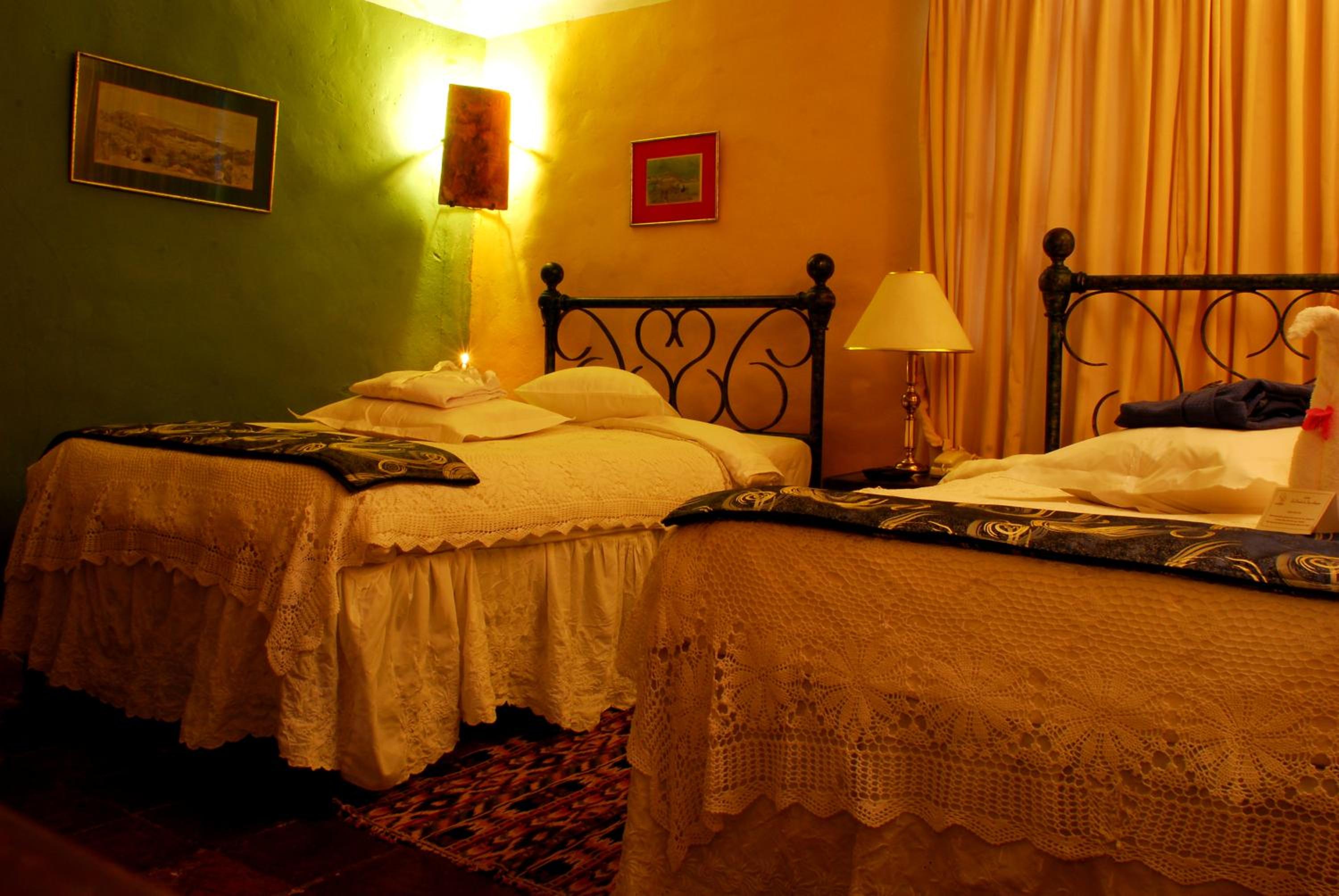 Standard Twin Room photo 3