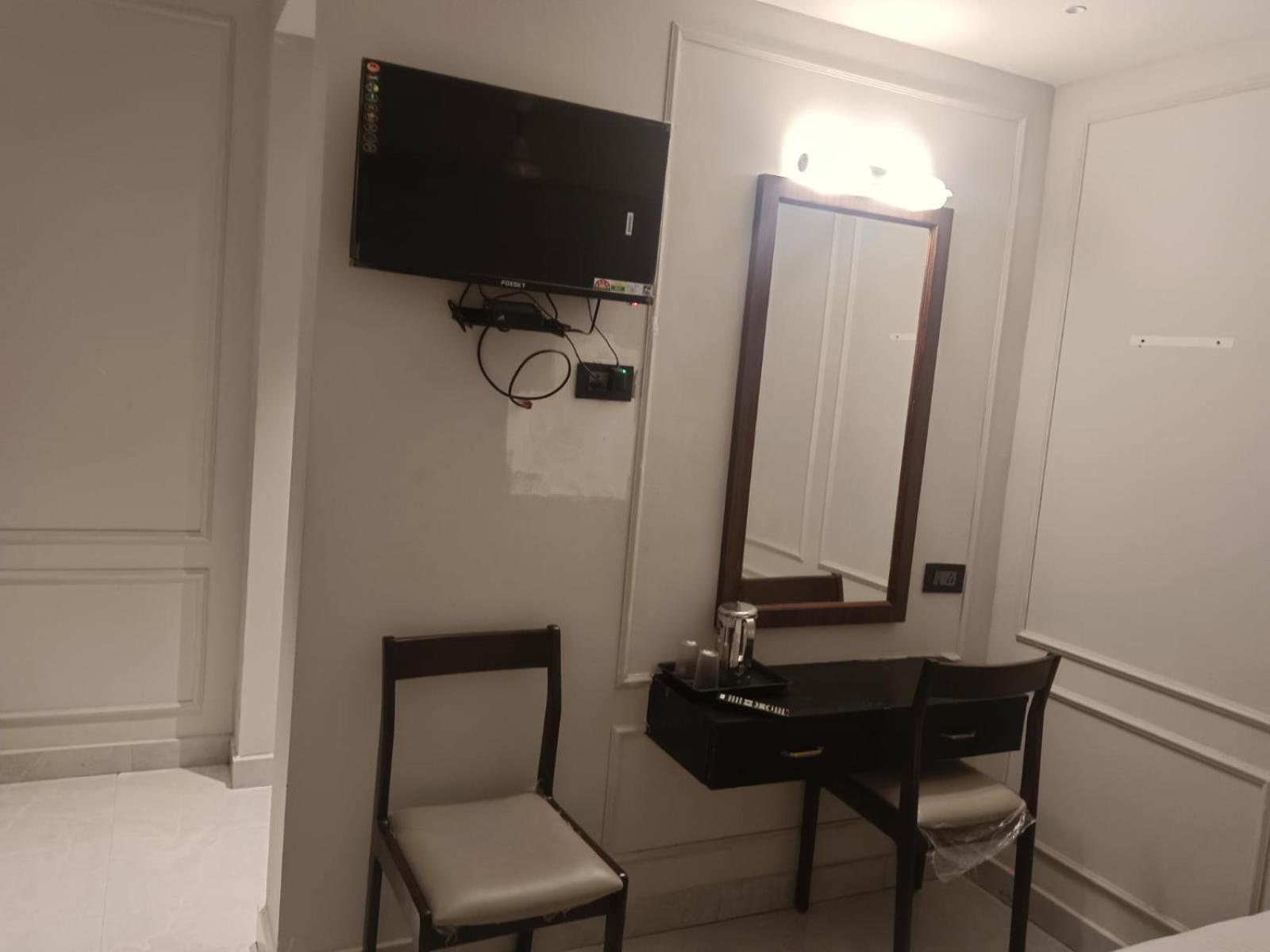 Deluxe Family Room photo 3