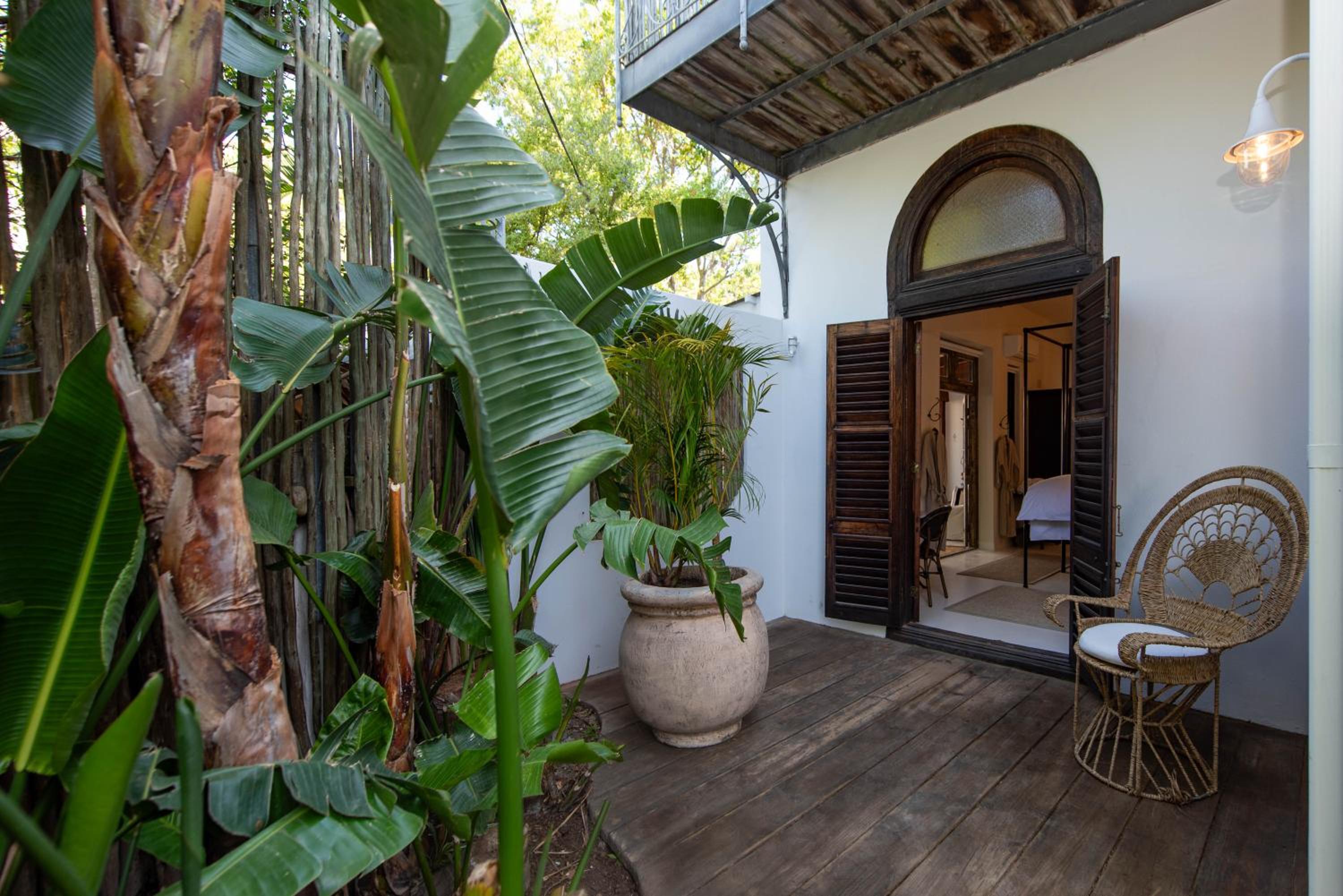 Twin Room with Garden View - Photo 7