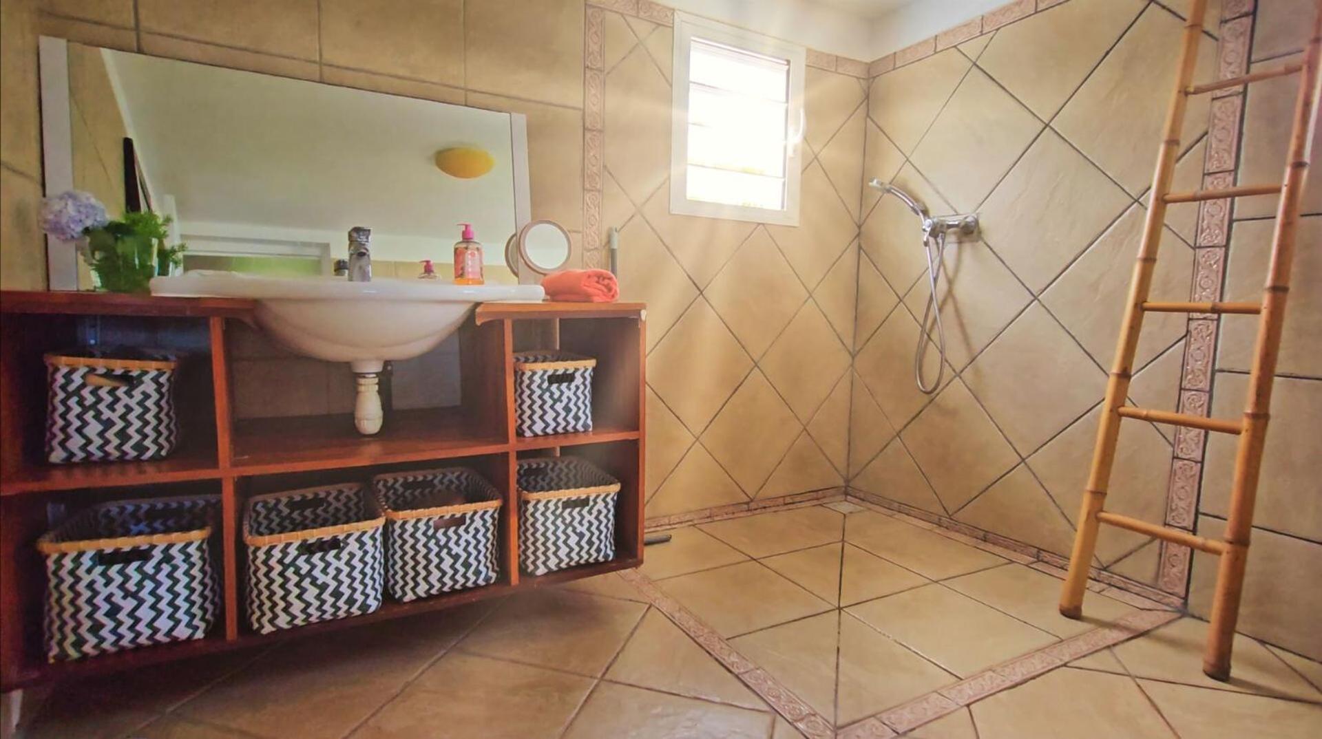 Two-Bedroom House photo 2