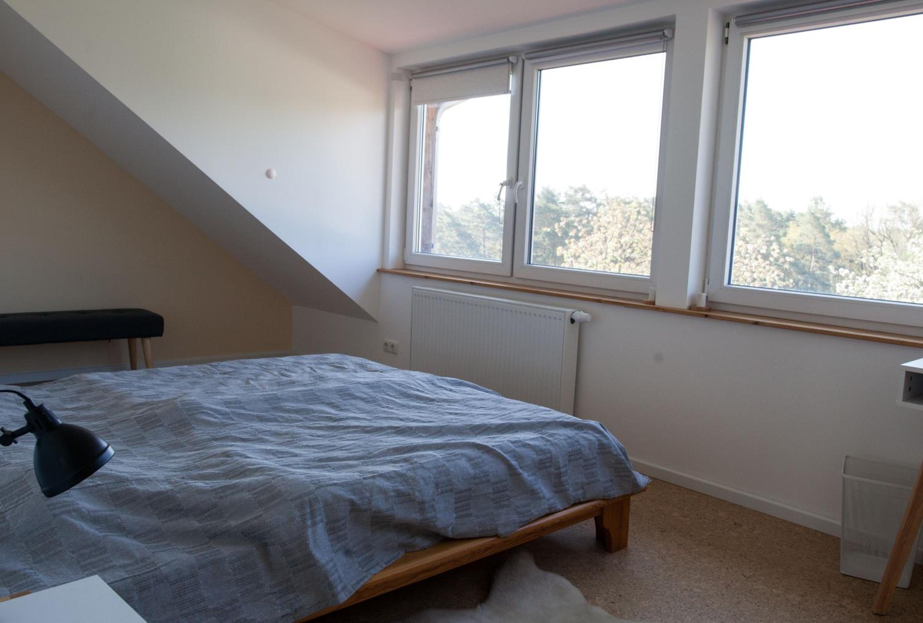 Two-Bedroom Apartment with Mountain View photo 3