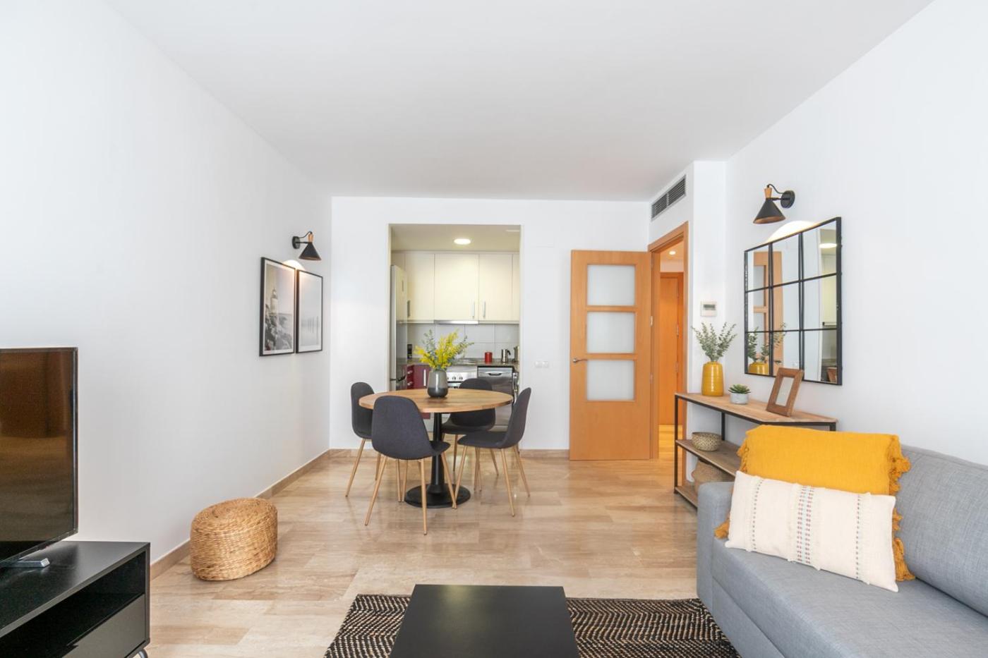 Apartment photo 3