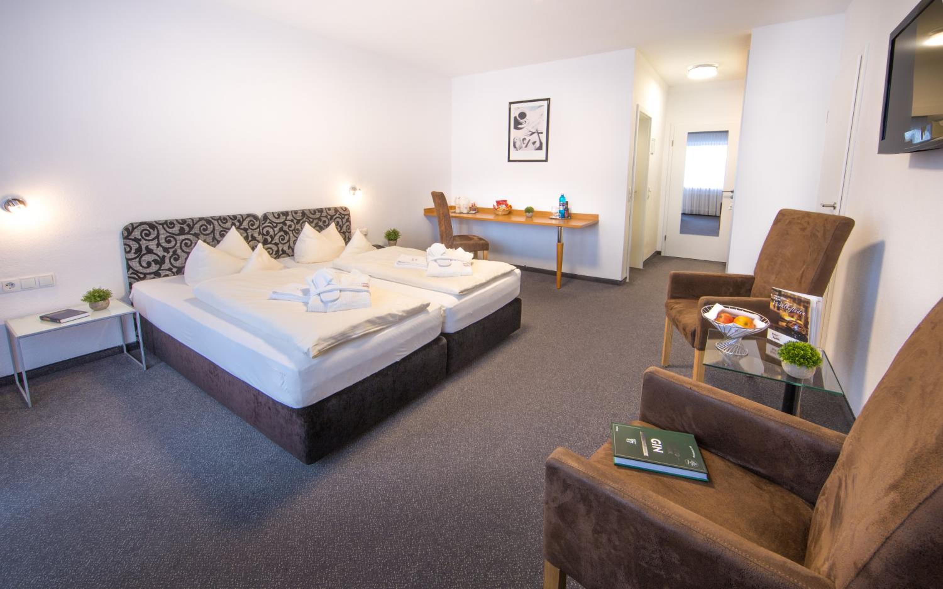 Twin Room With Balcony