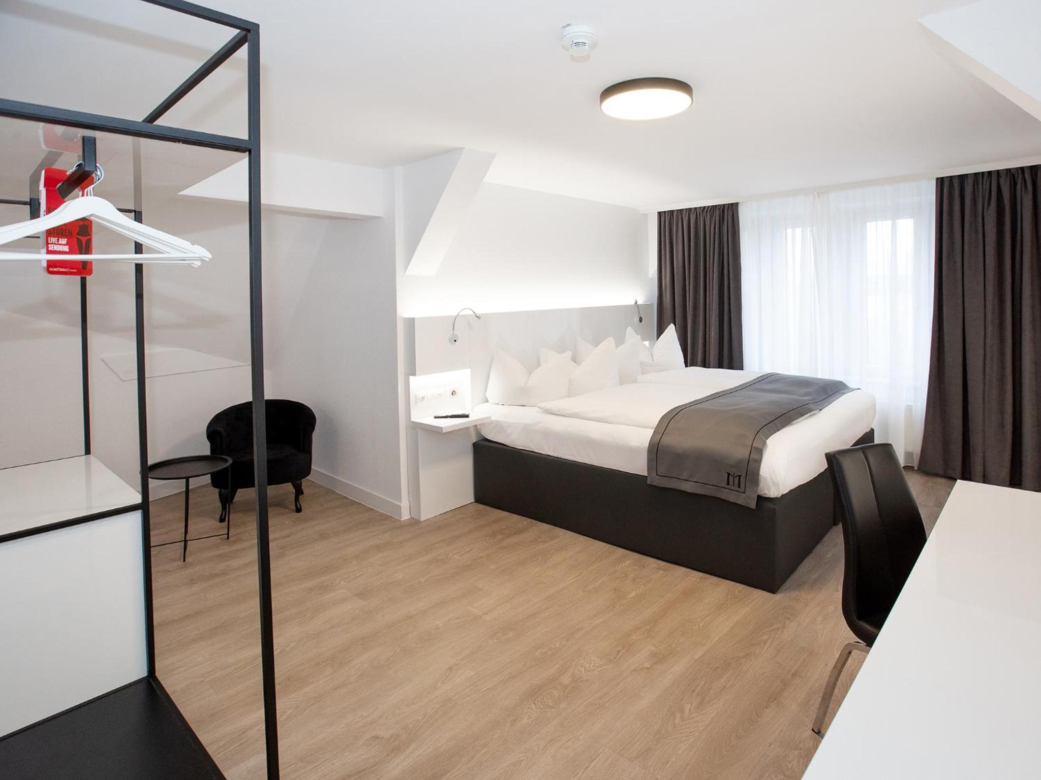 Deluxe Double or Twin Room photo 3