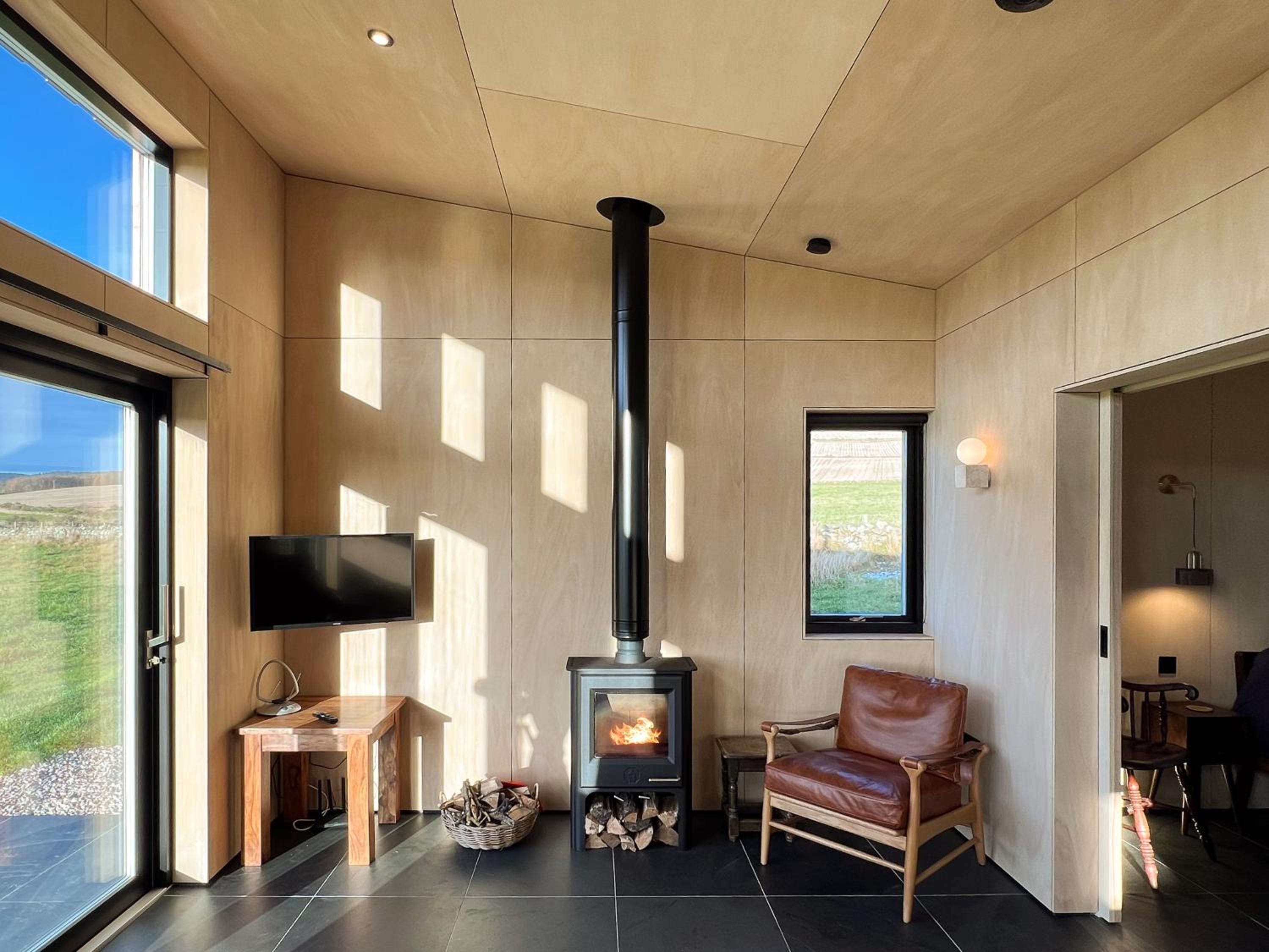 One-Bedroom House photo 2
