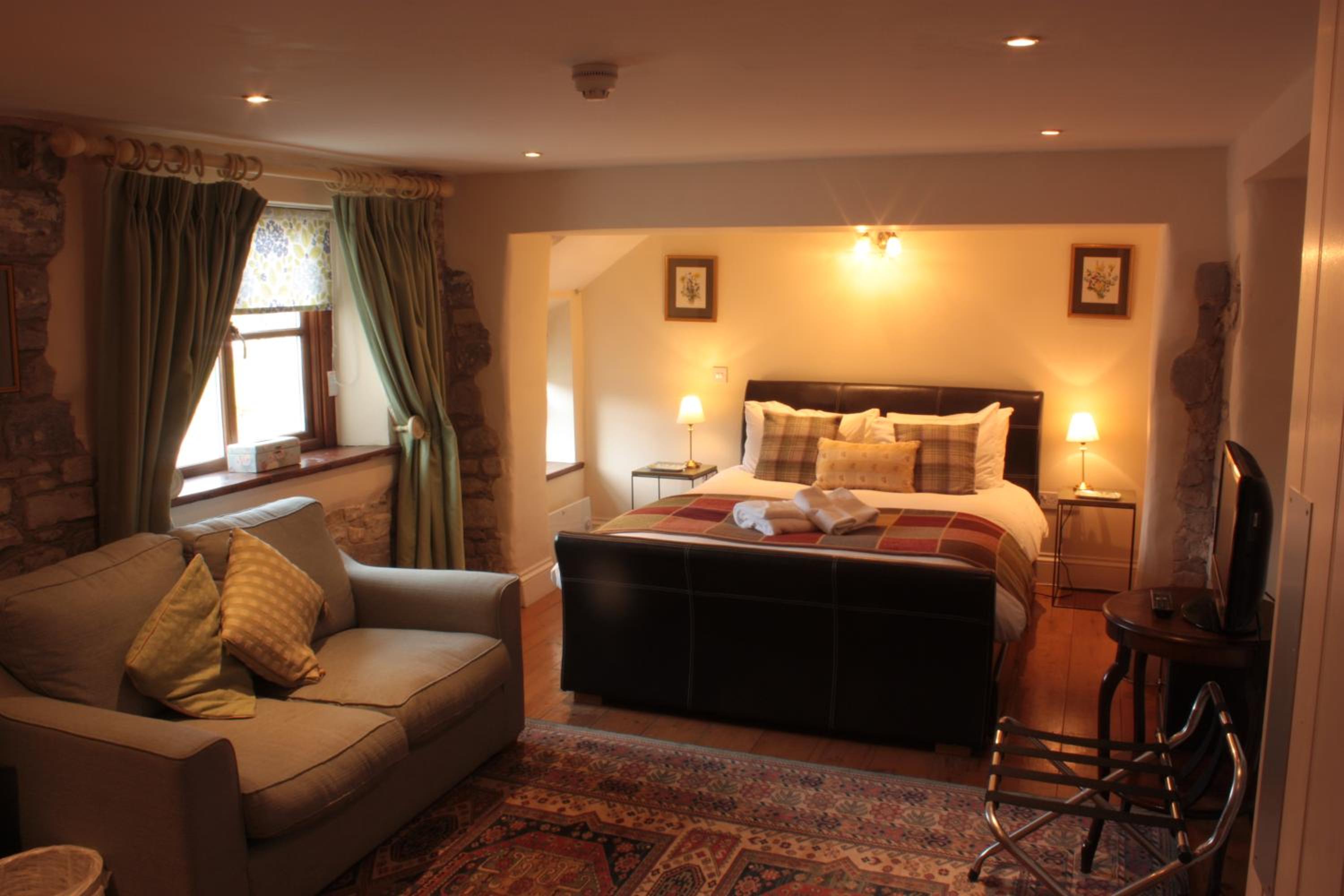 Family Room photo 1