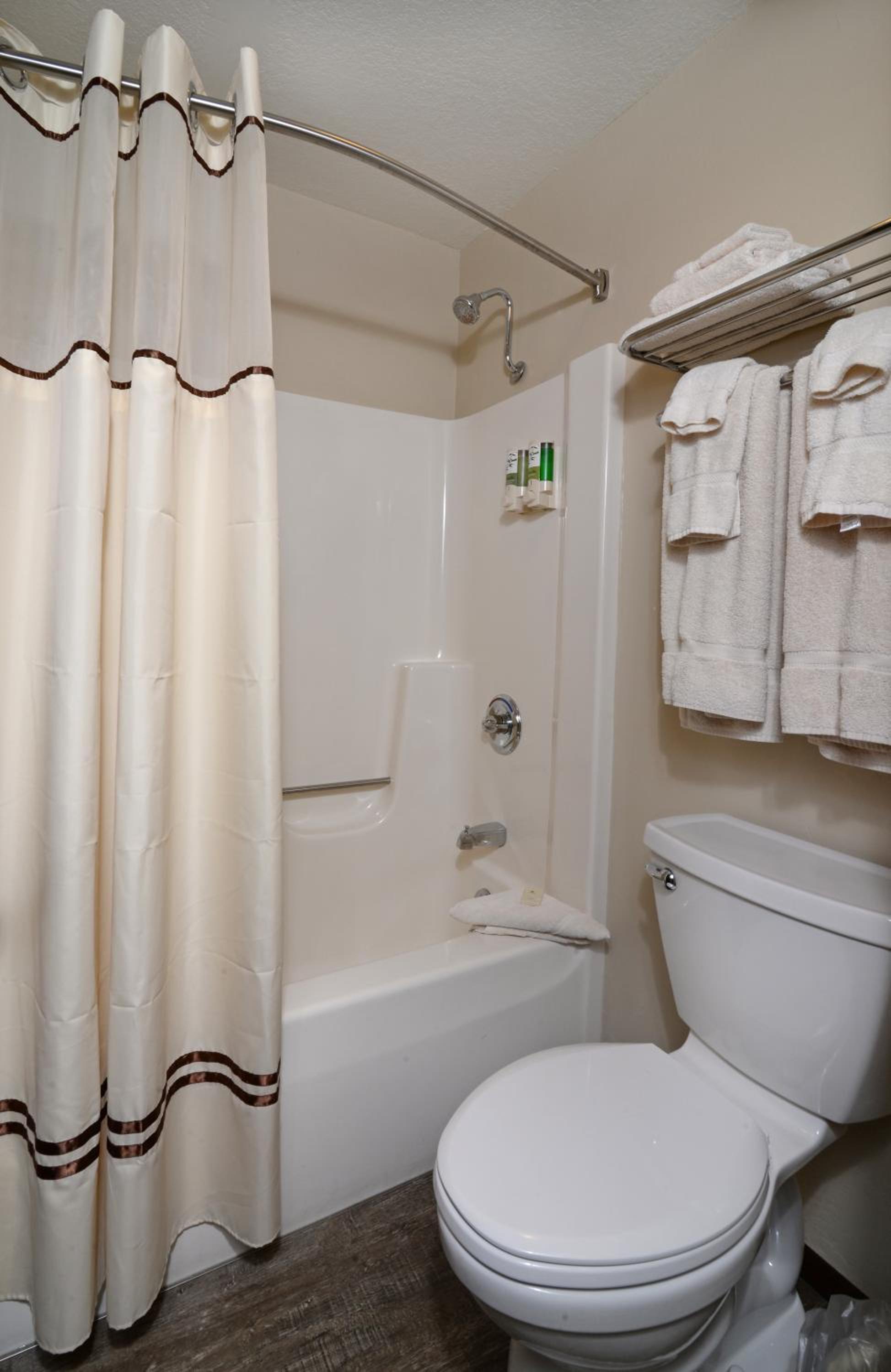 Lodge Room photo 3