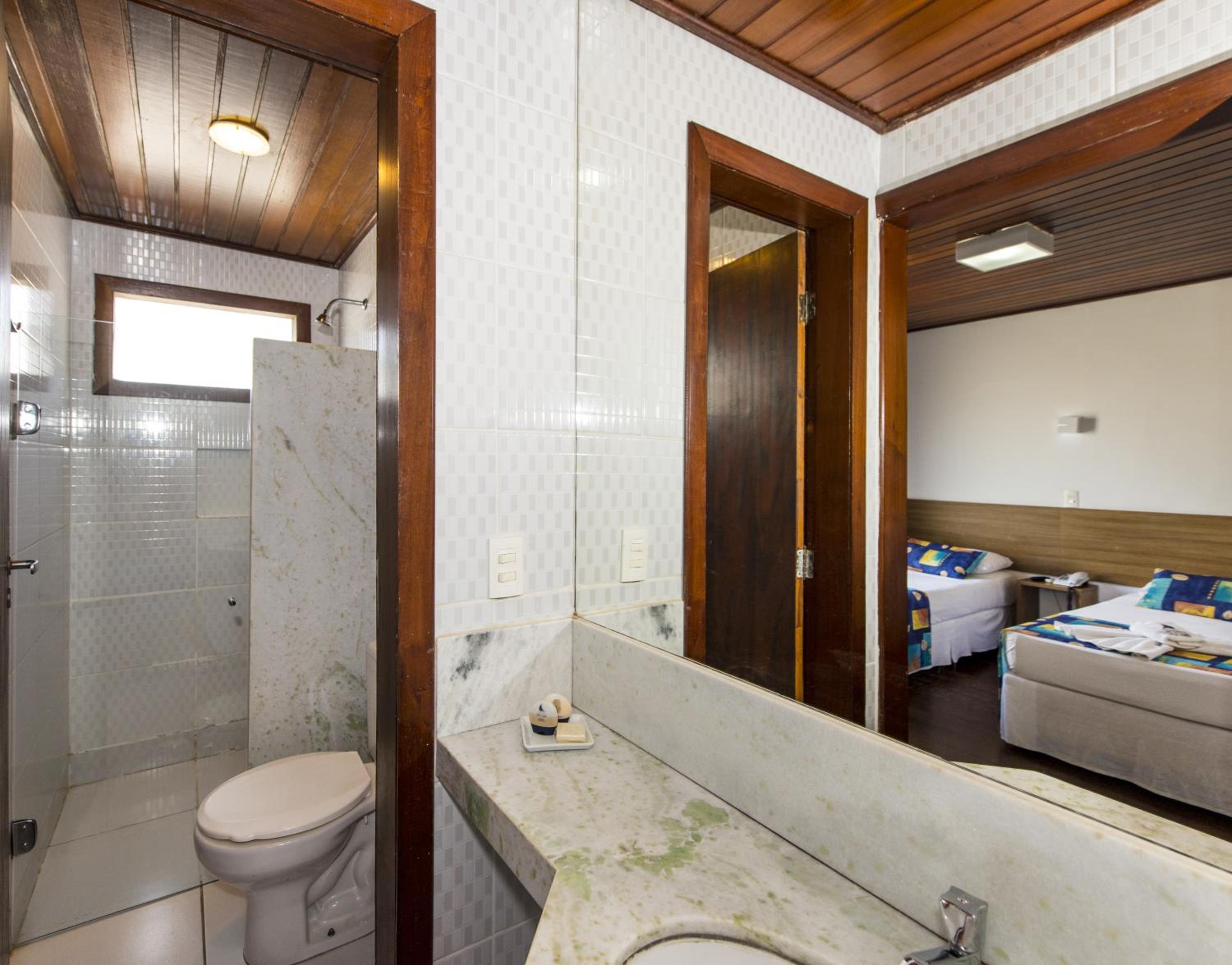 Standard Double or Twin Room - Photo 7