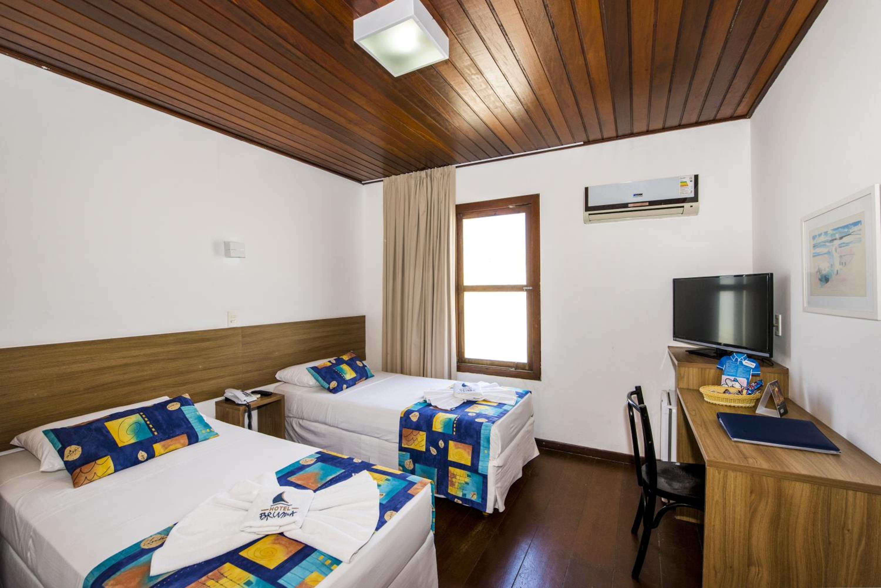 Standard Double or Twin Room - Photo 5