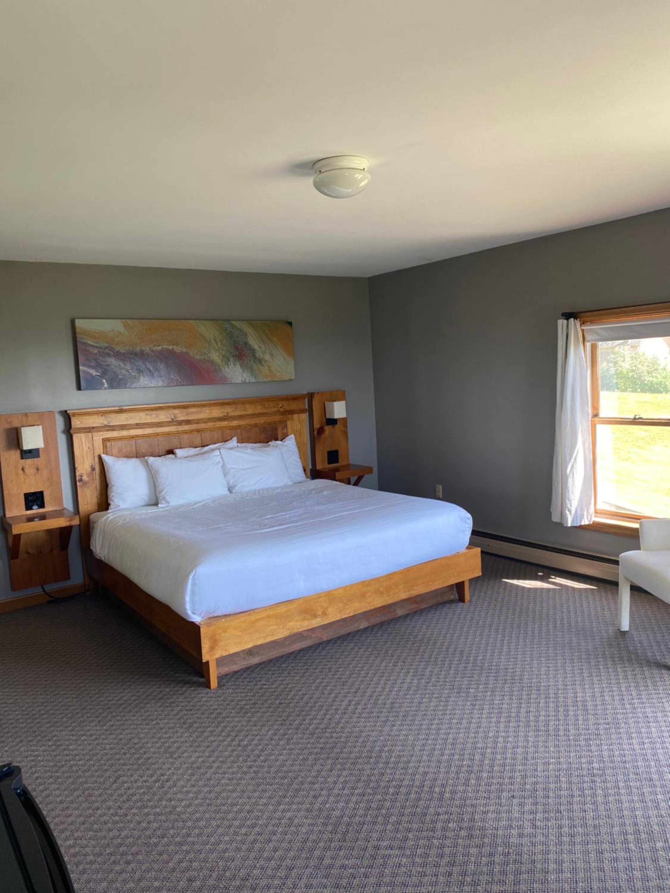 Deluxe King Room
