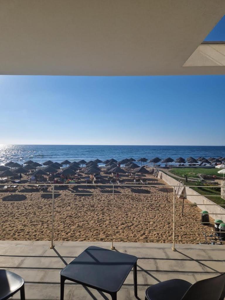 Triple Room with Sea View - Photo 4