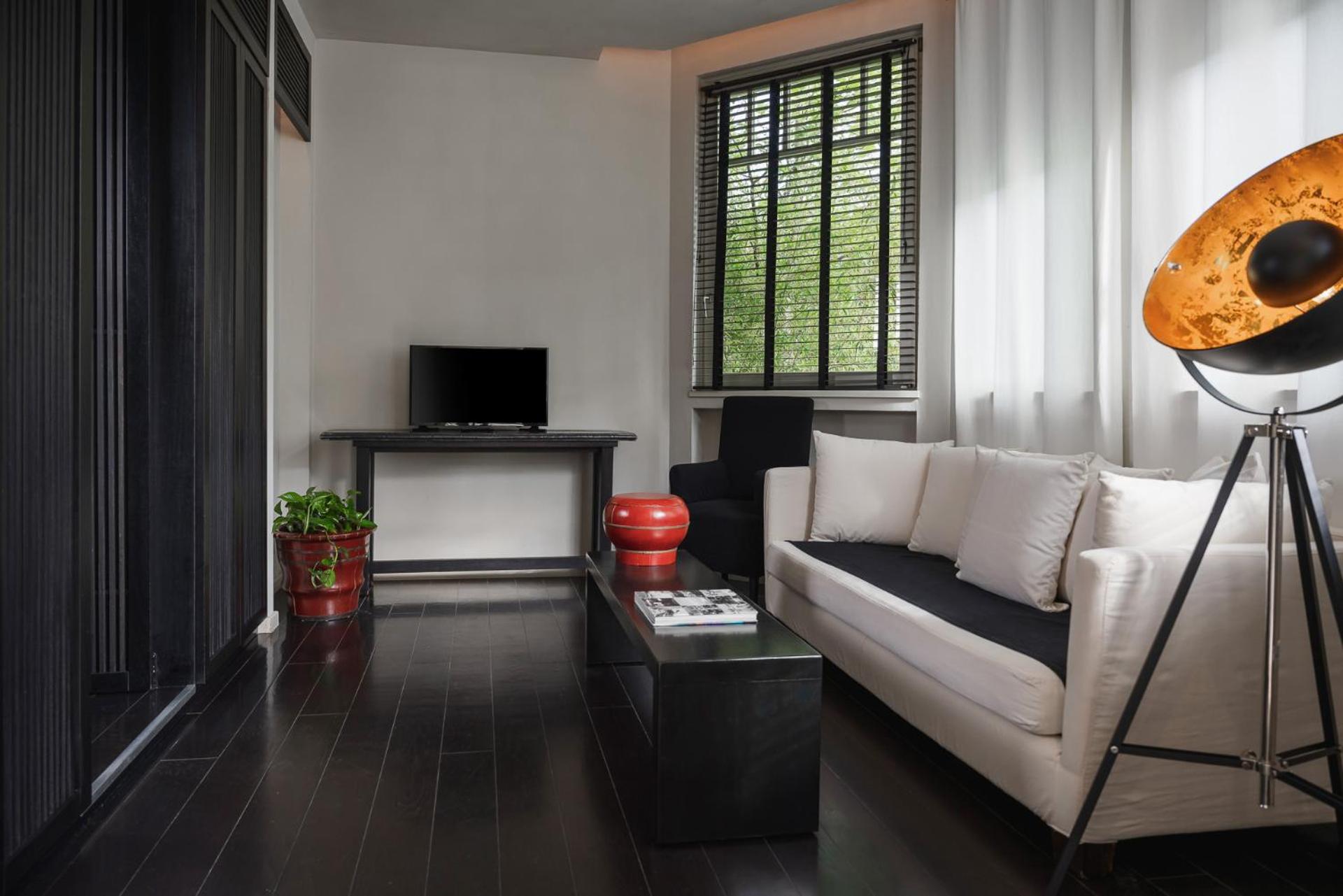 Suite with Garden View - Photo 1
