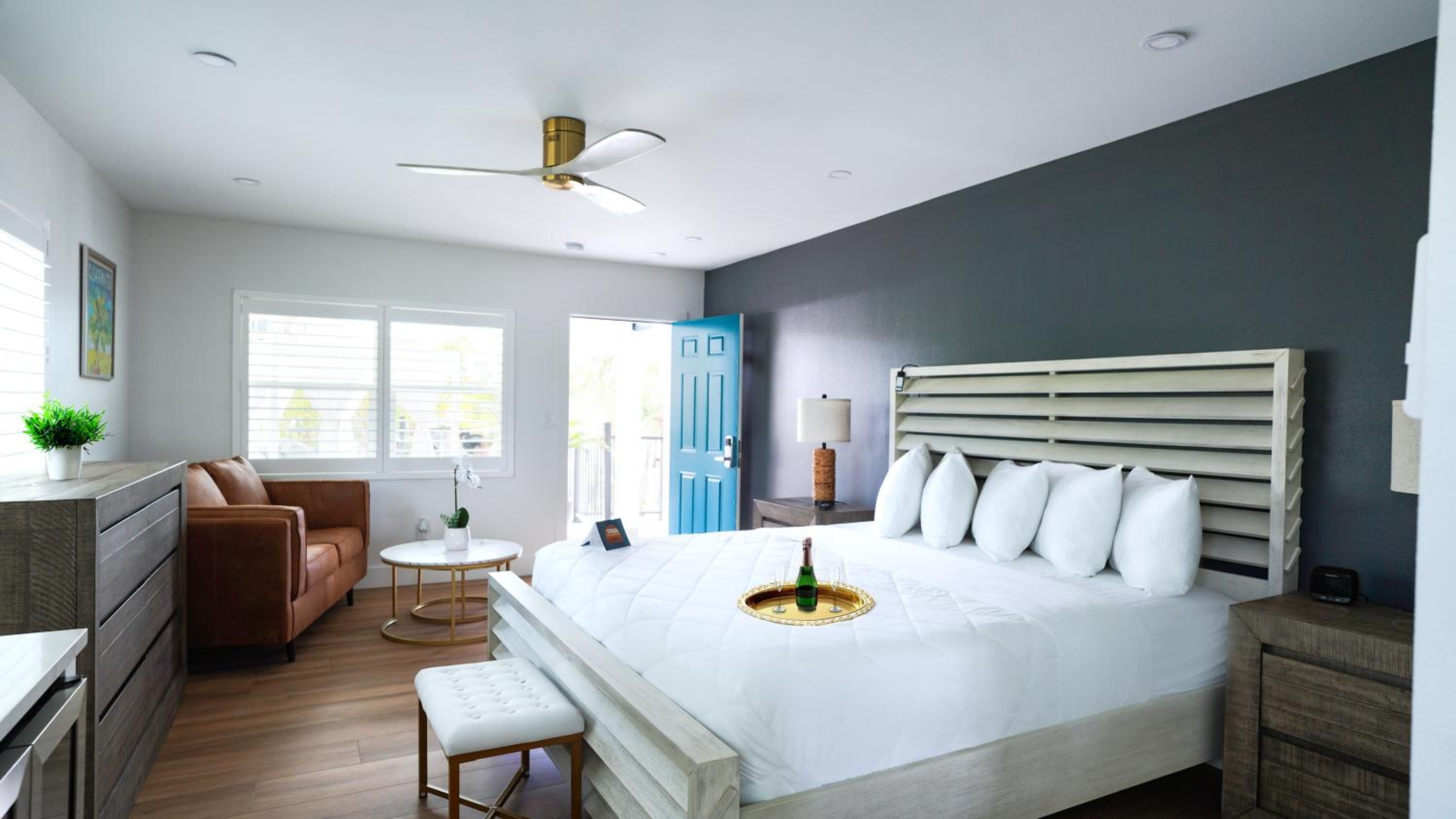 Suite with Spa Bath