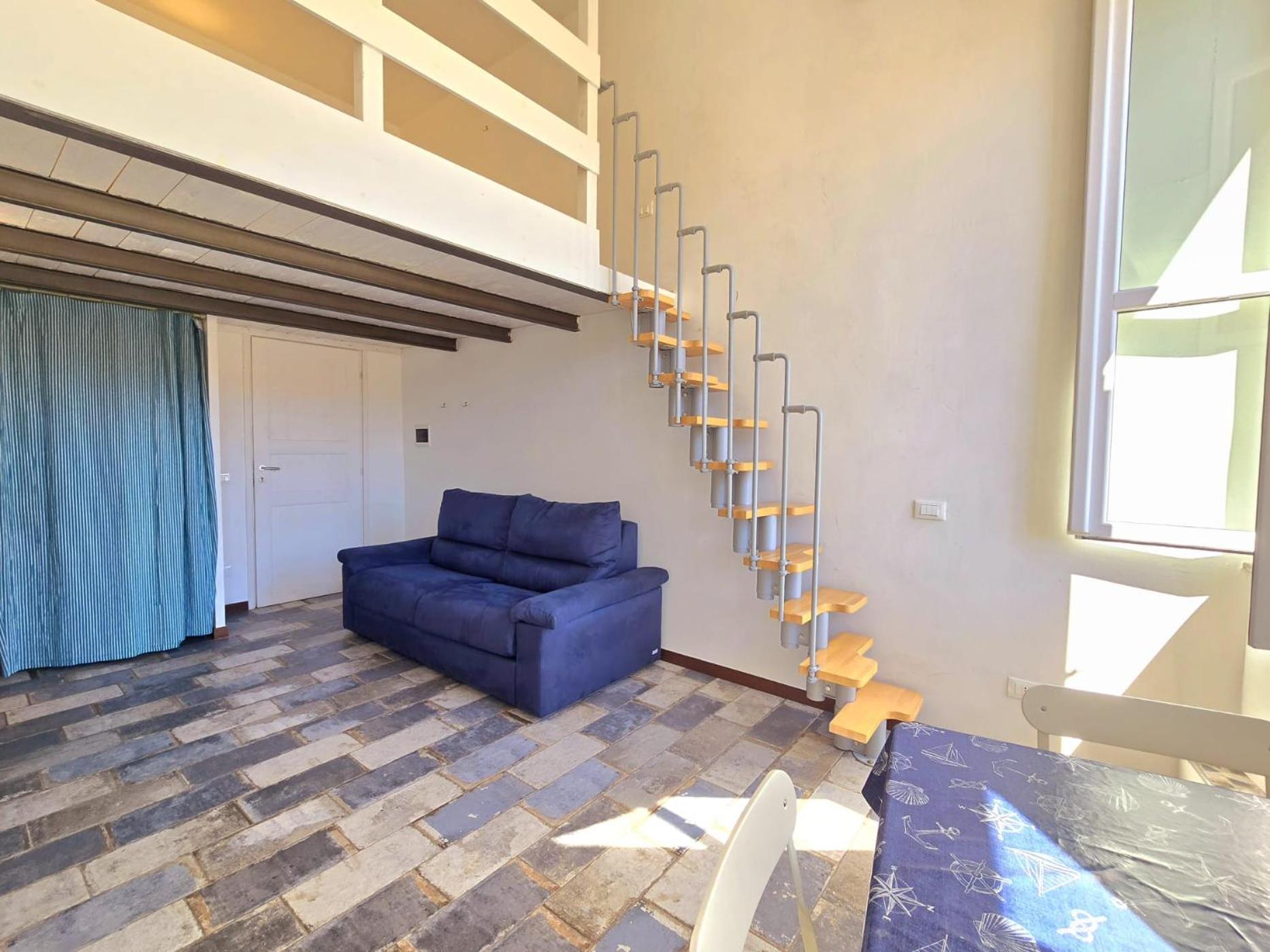 Apartment - Split Level photo 1