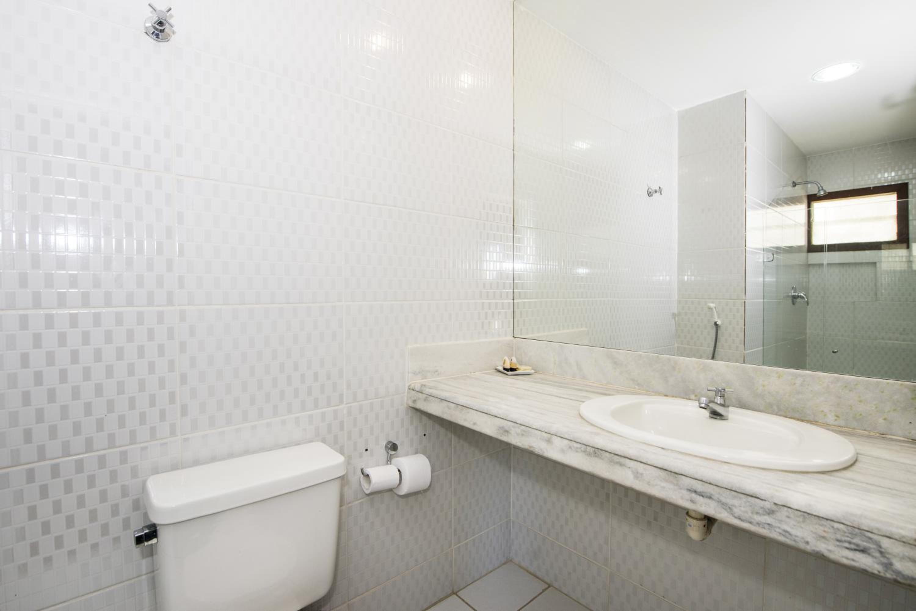 Standard Double or Twin Room - Photo 3