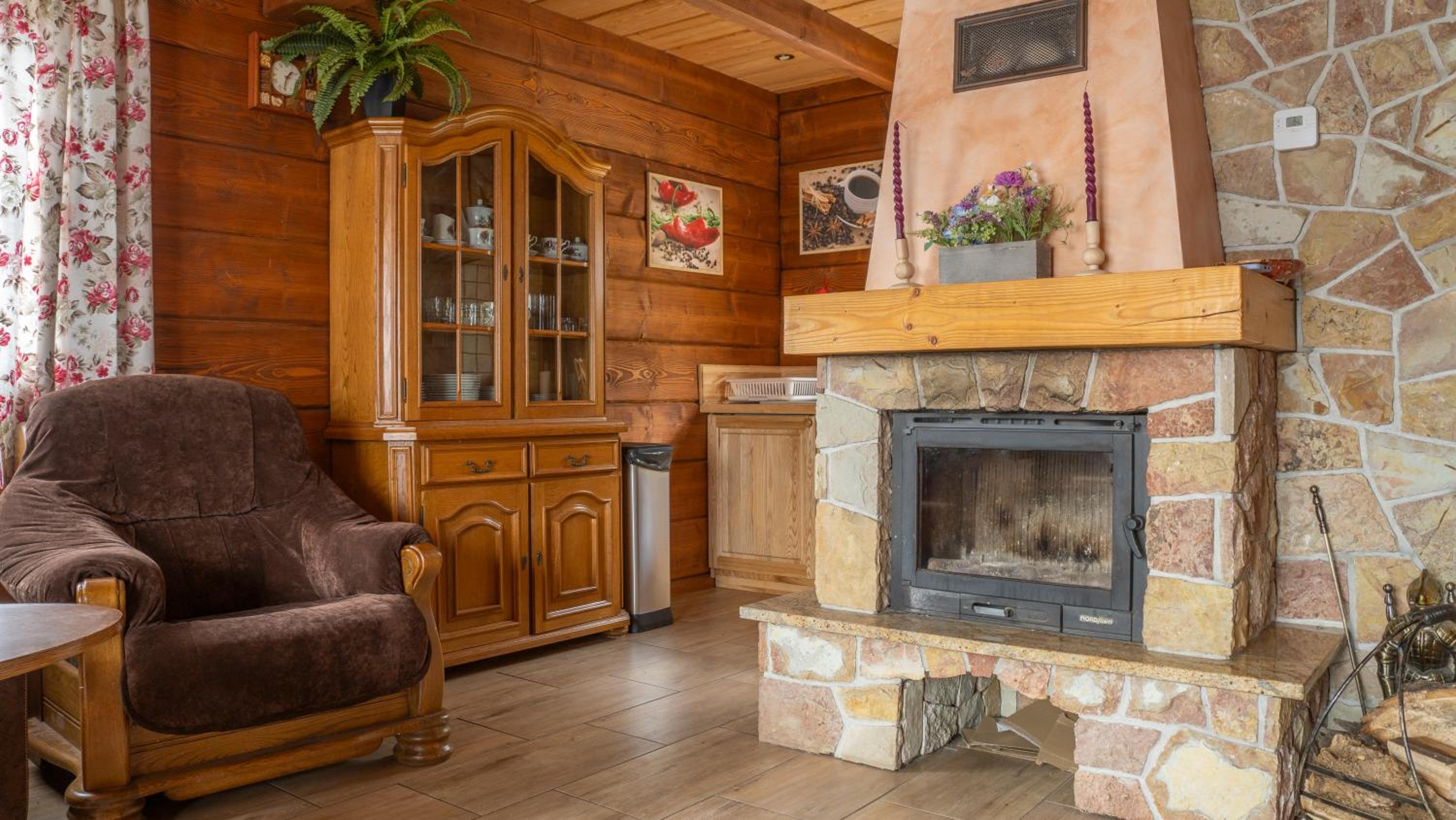 Two-Bedroom Chalet - Photo 14