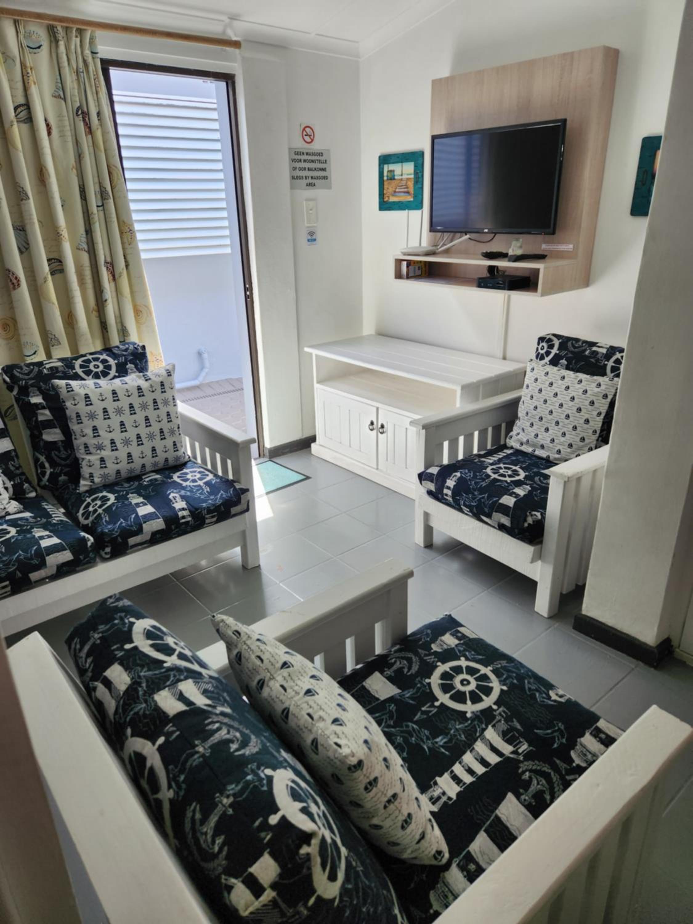 One-Bedroom Apartment (4 Adults) - 7 photo 1