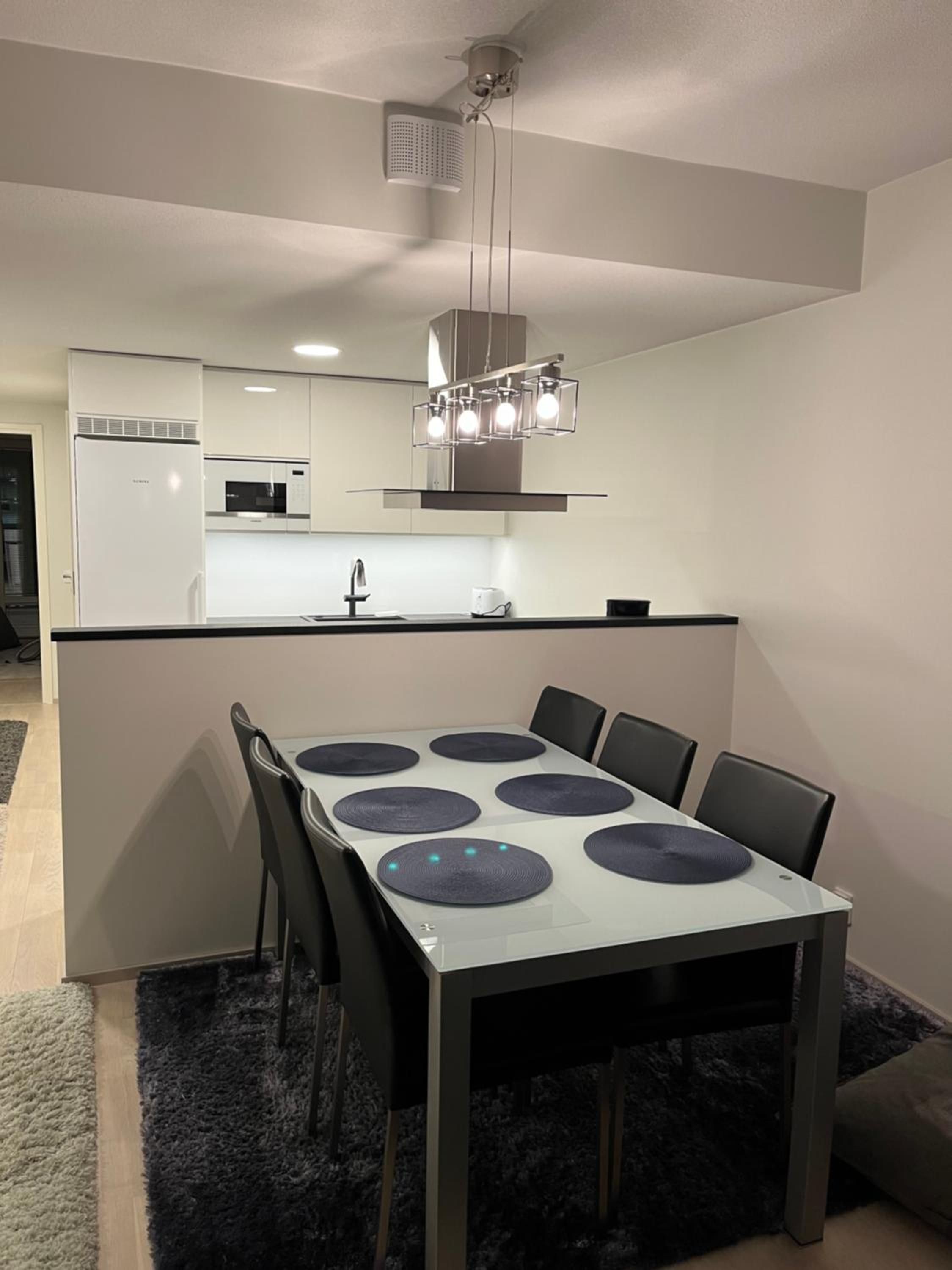 Two-Bedroom Deluxe Apartment with Balcony photo 2
