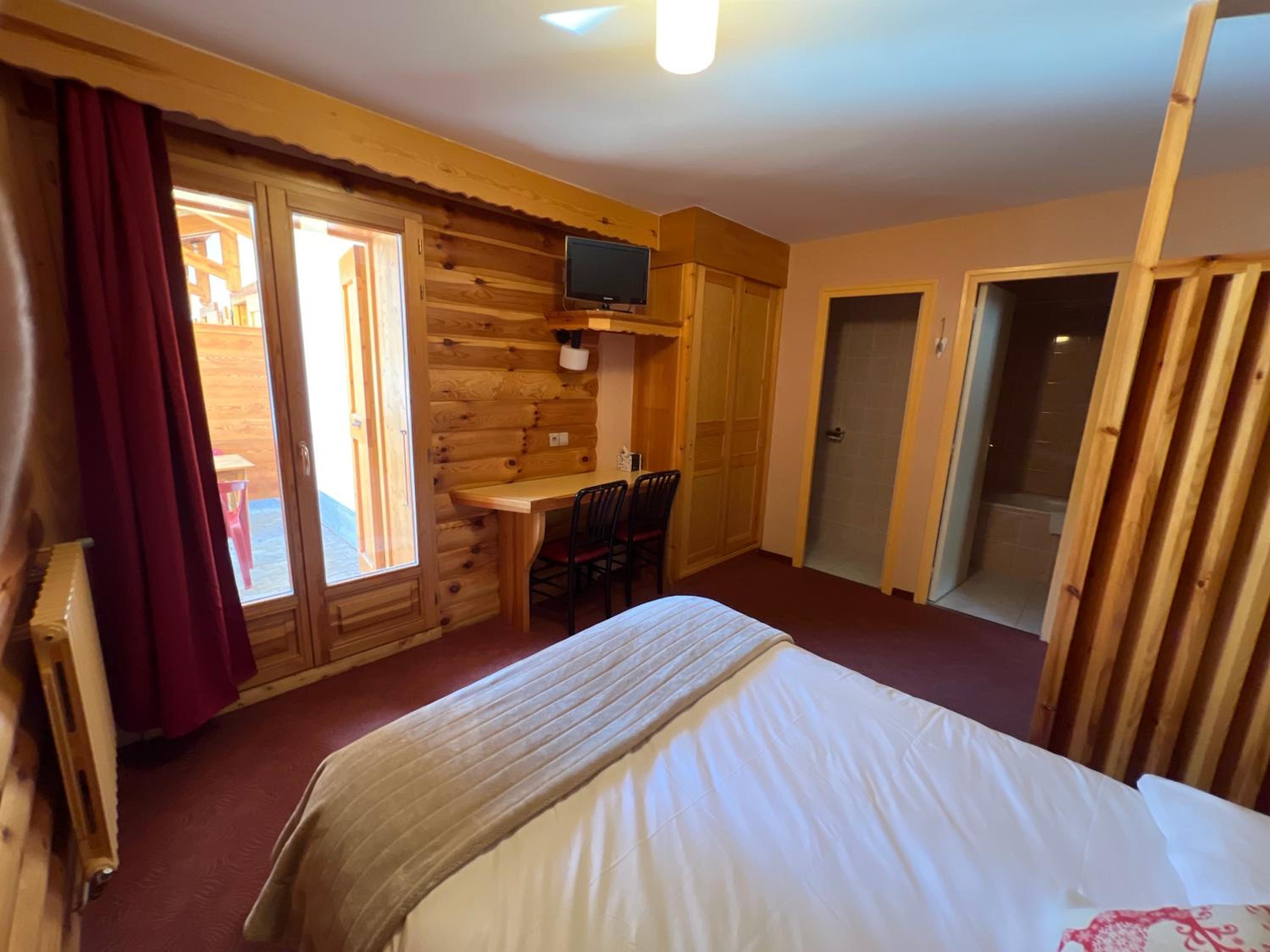 Superior Double Room photo 1