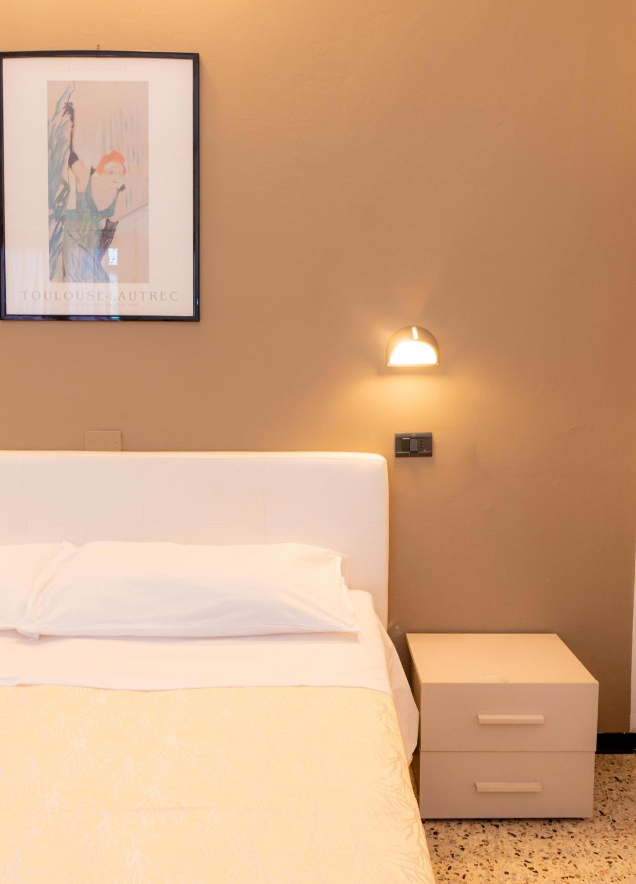 Deluxe Double or Twin Room with Balcony
