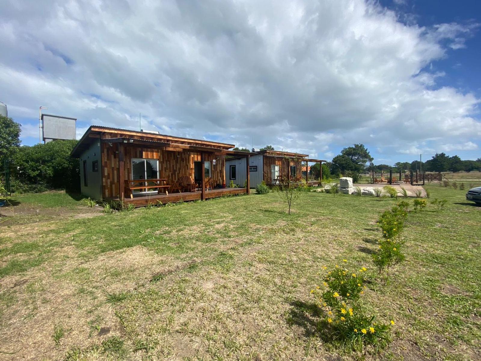 Bungalow photo 2