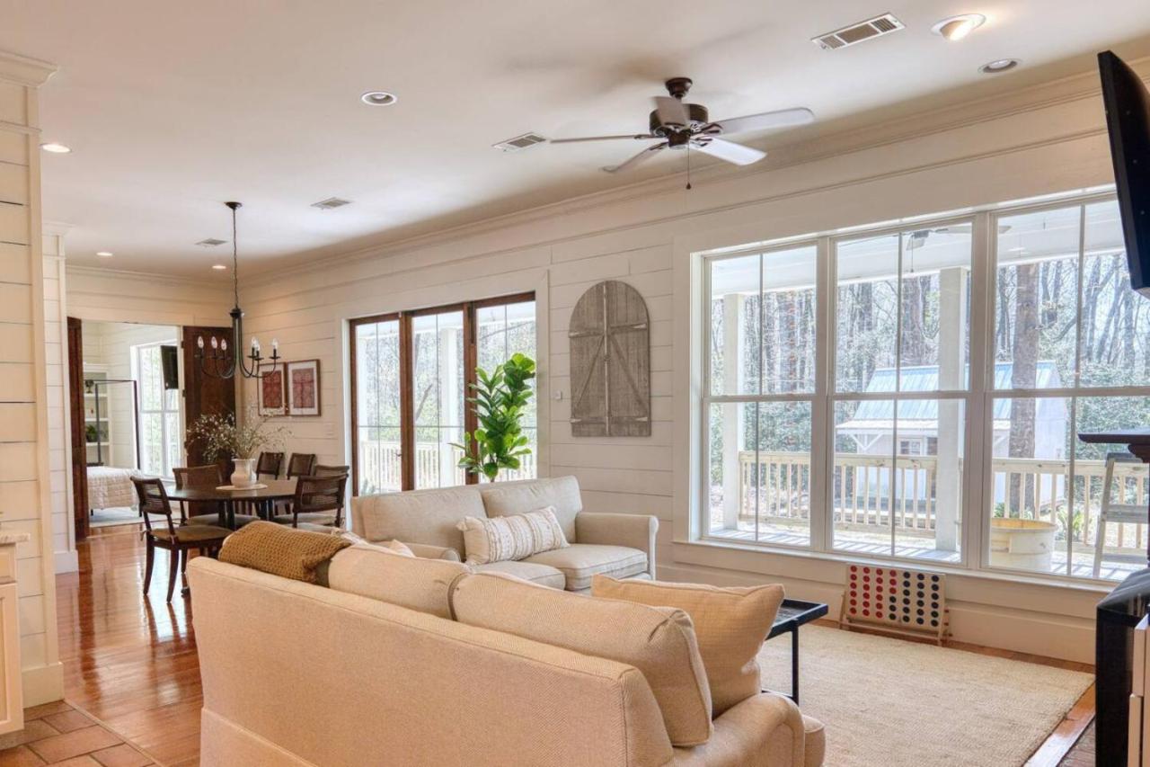 Four-Bedroom House photo 1