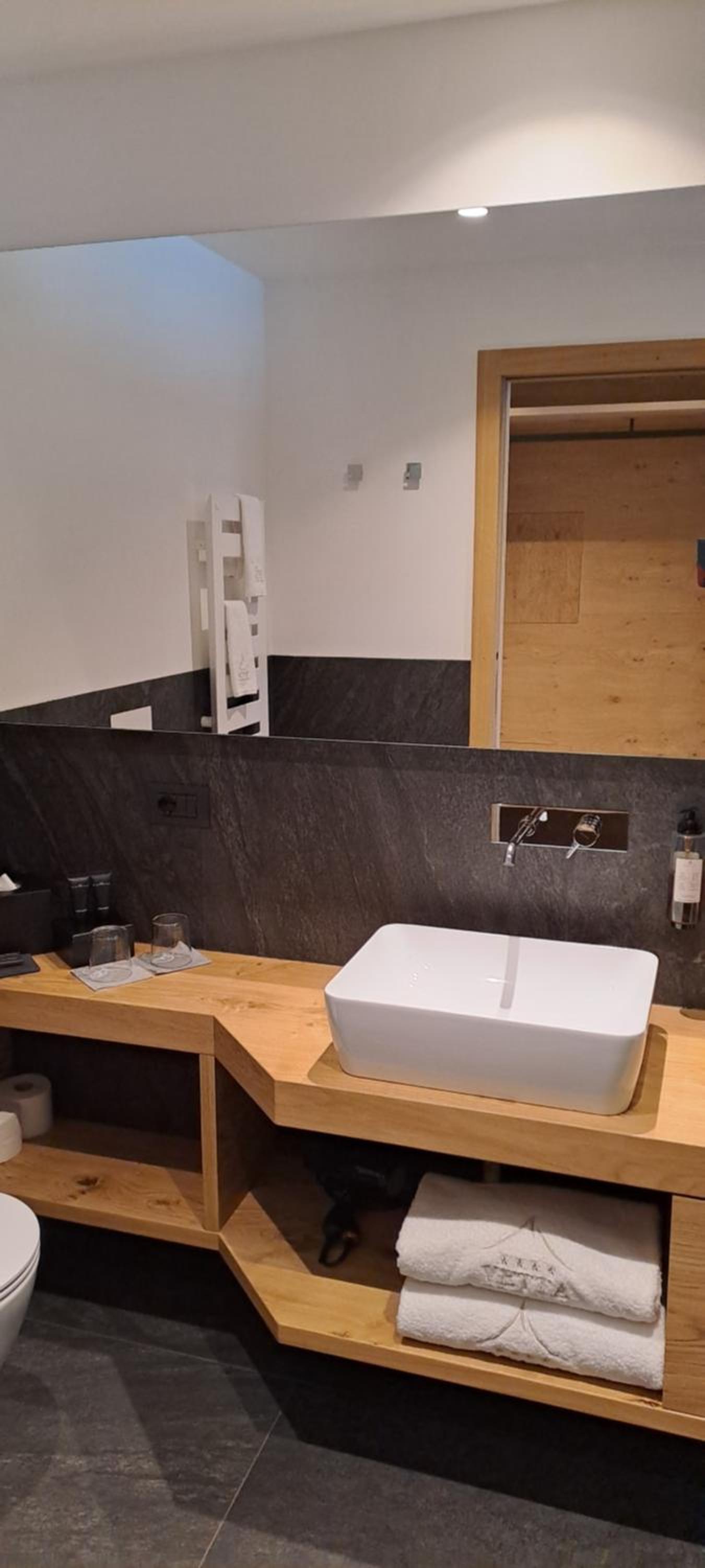 Junior Suite with Sauna - Photo 10