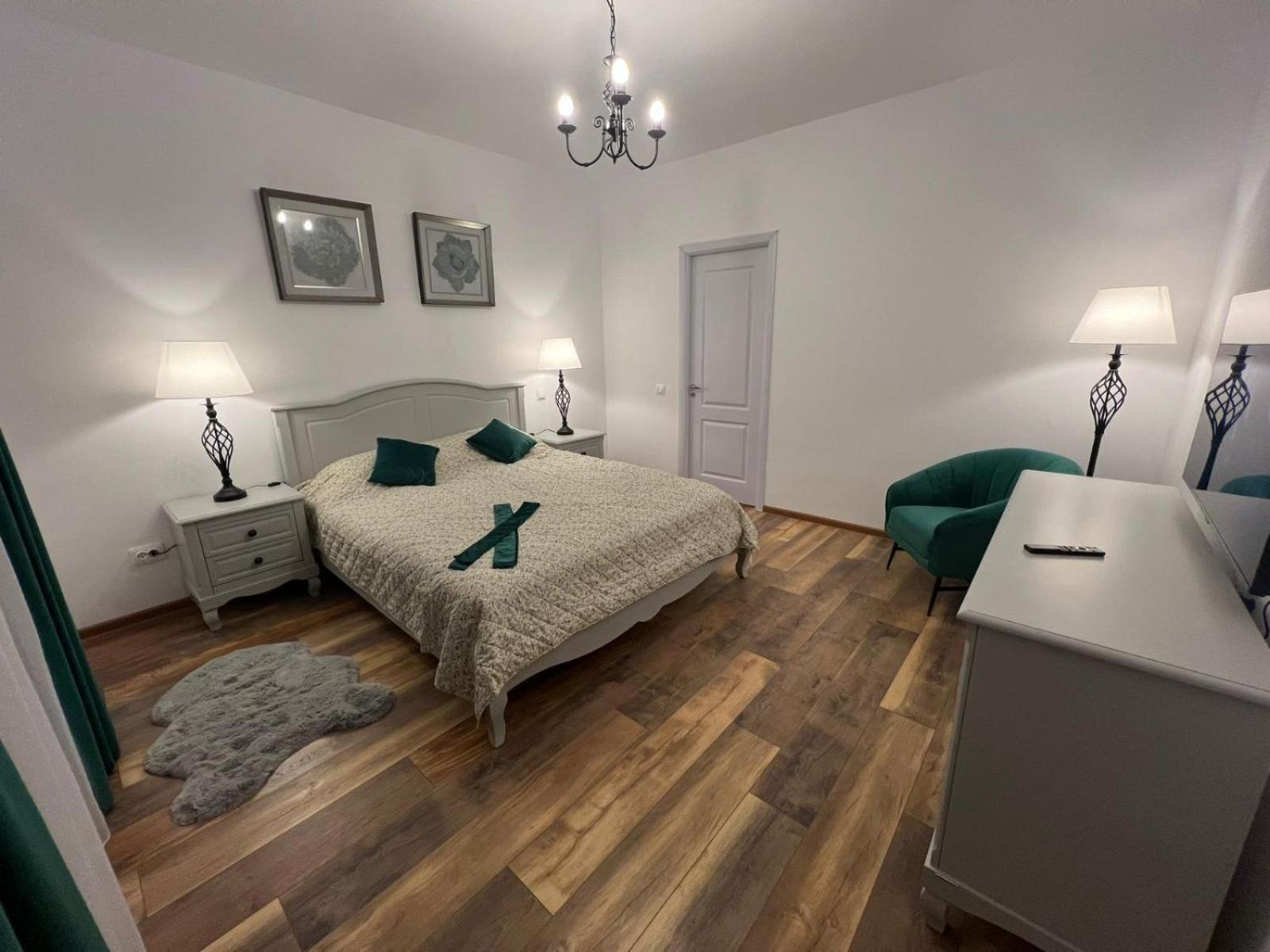 Two-Bedroom Apartment photo 2