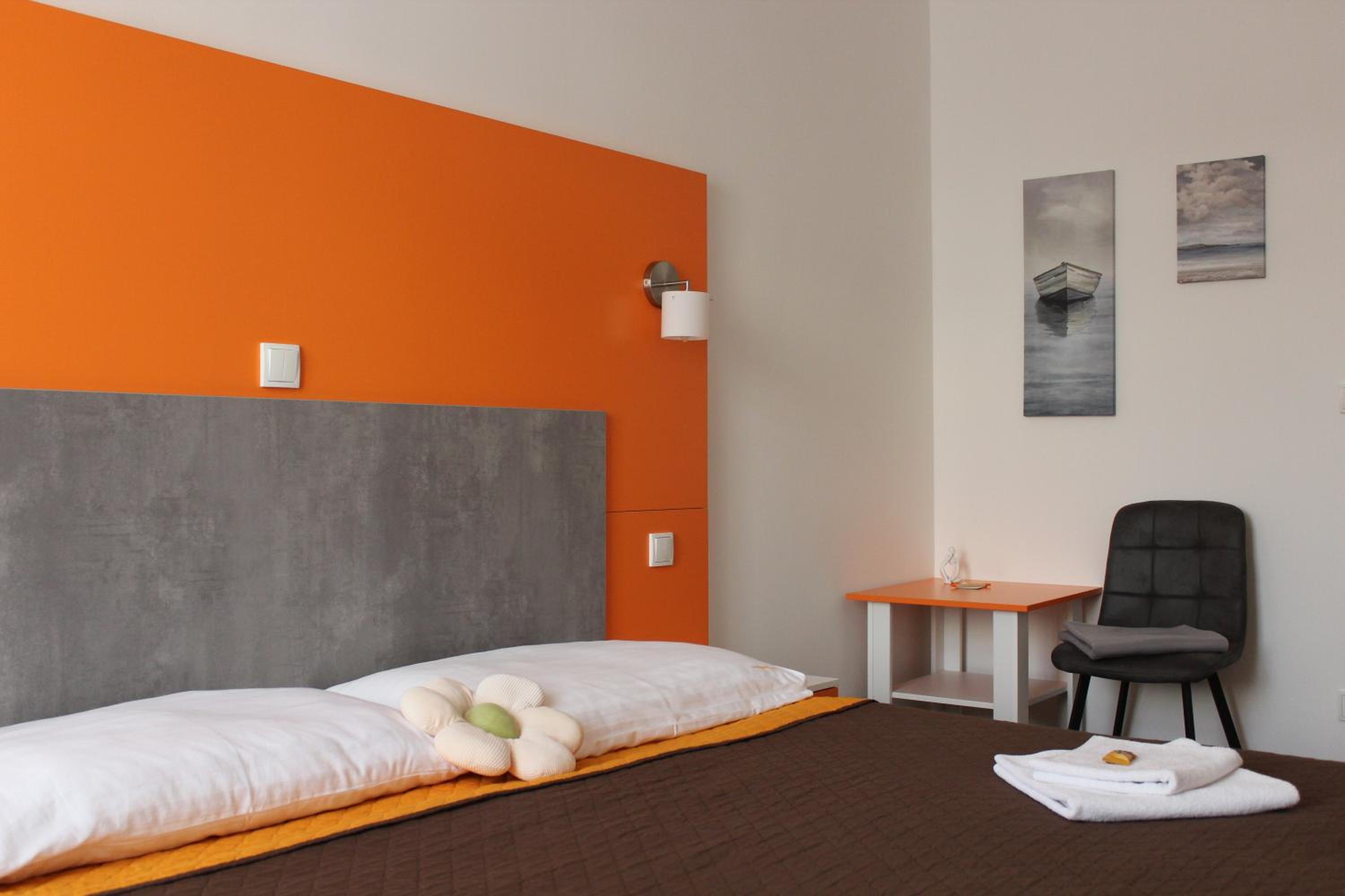 Deluxe Double Room (1 adult + 1 child) photo 1
