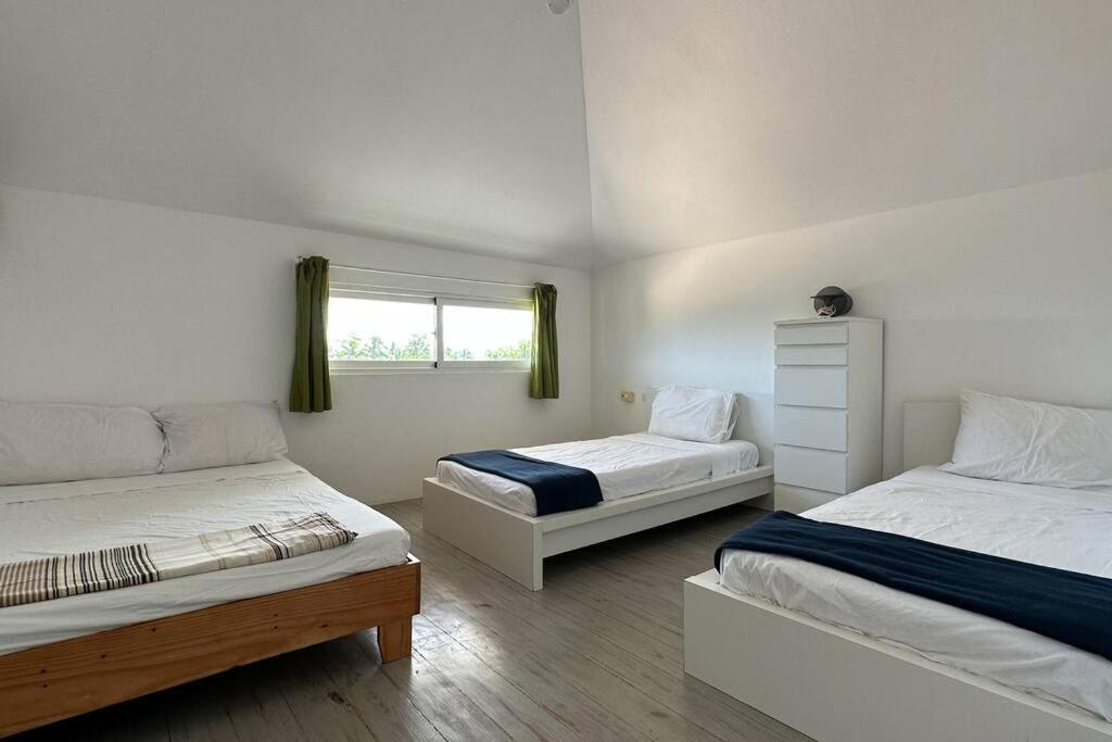 Three-Bedroom Apartment photo 1