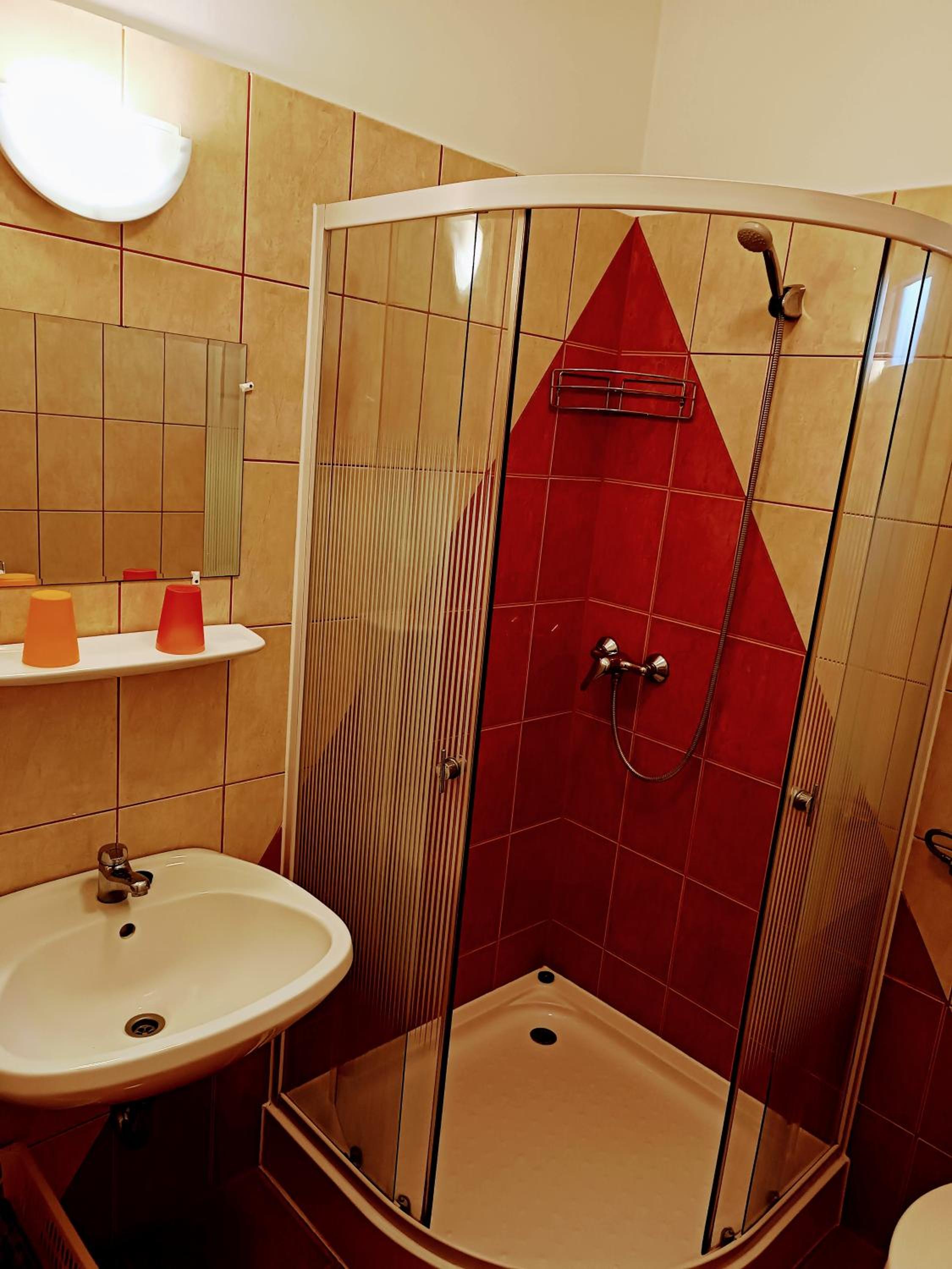 Studio Apartment with Balcony photo 3