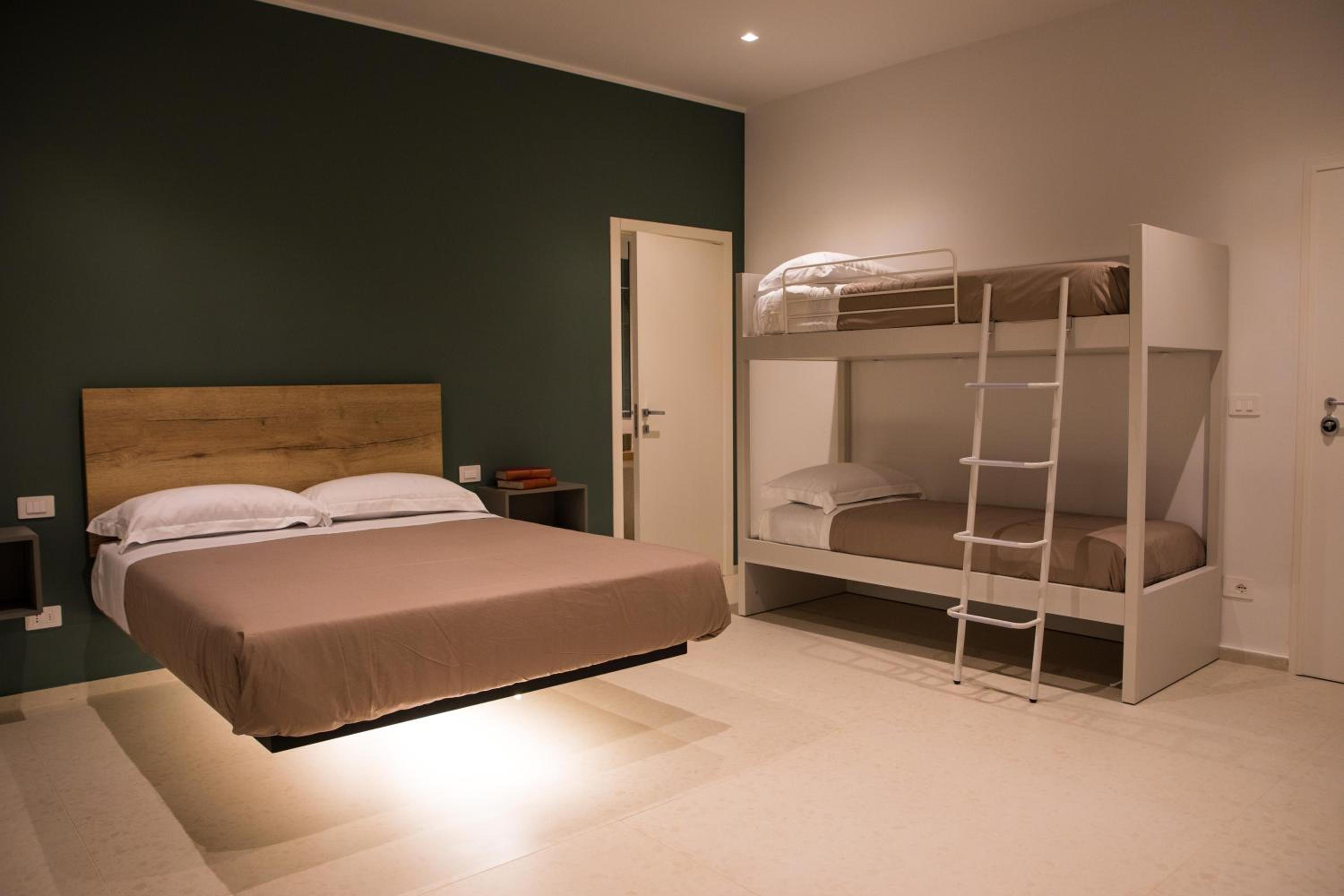 Luxury Quadruple Room