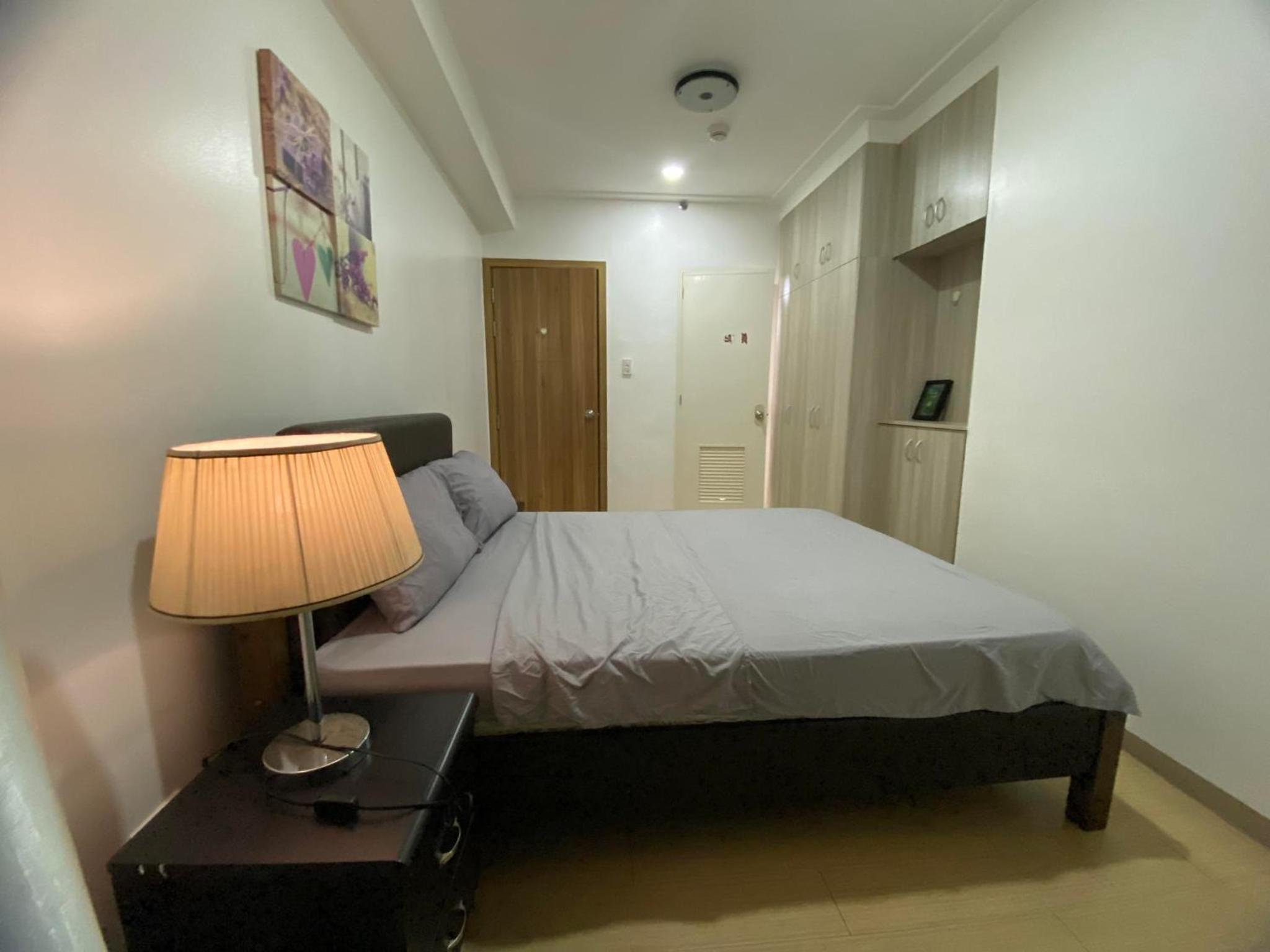 Two-Bedroom Apartment - Photo 6