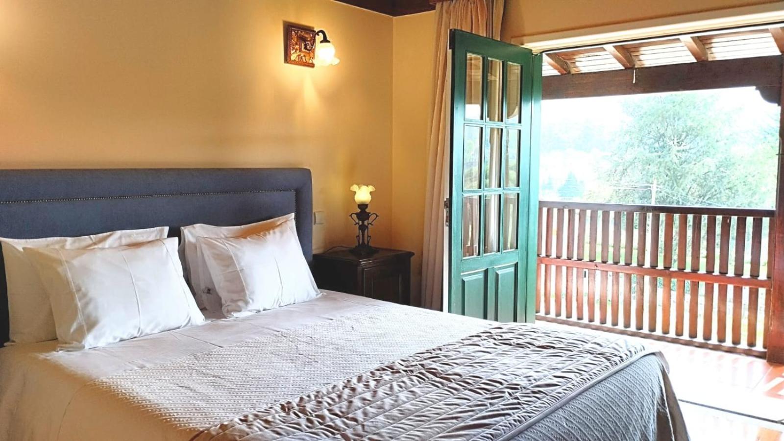 One-Bedroom Apartment with Balcony - Photo 1