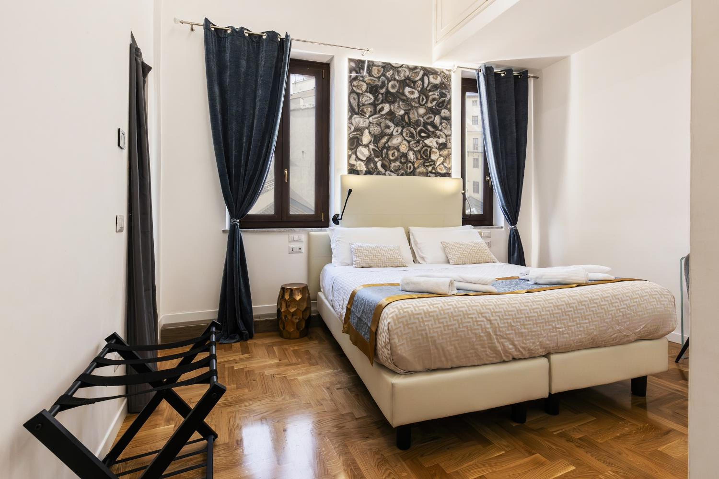 Deluxe Double Room photo 2