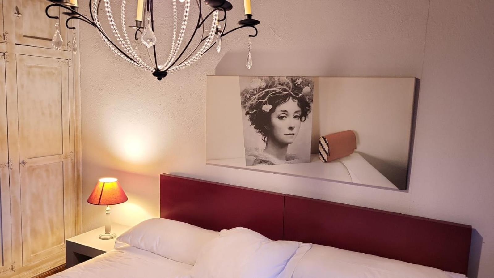 Deluxe Twin Room photo 3
