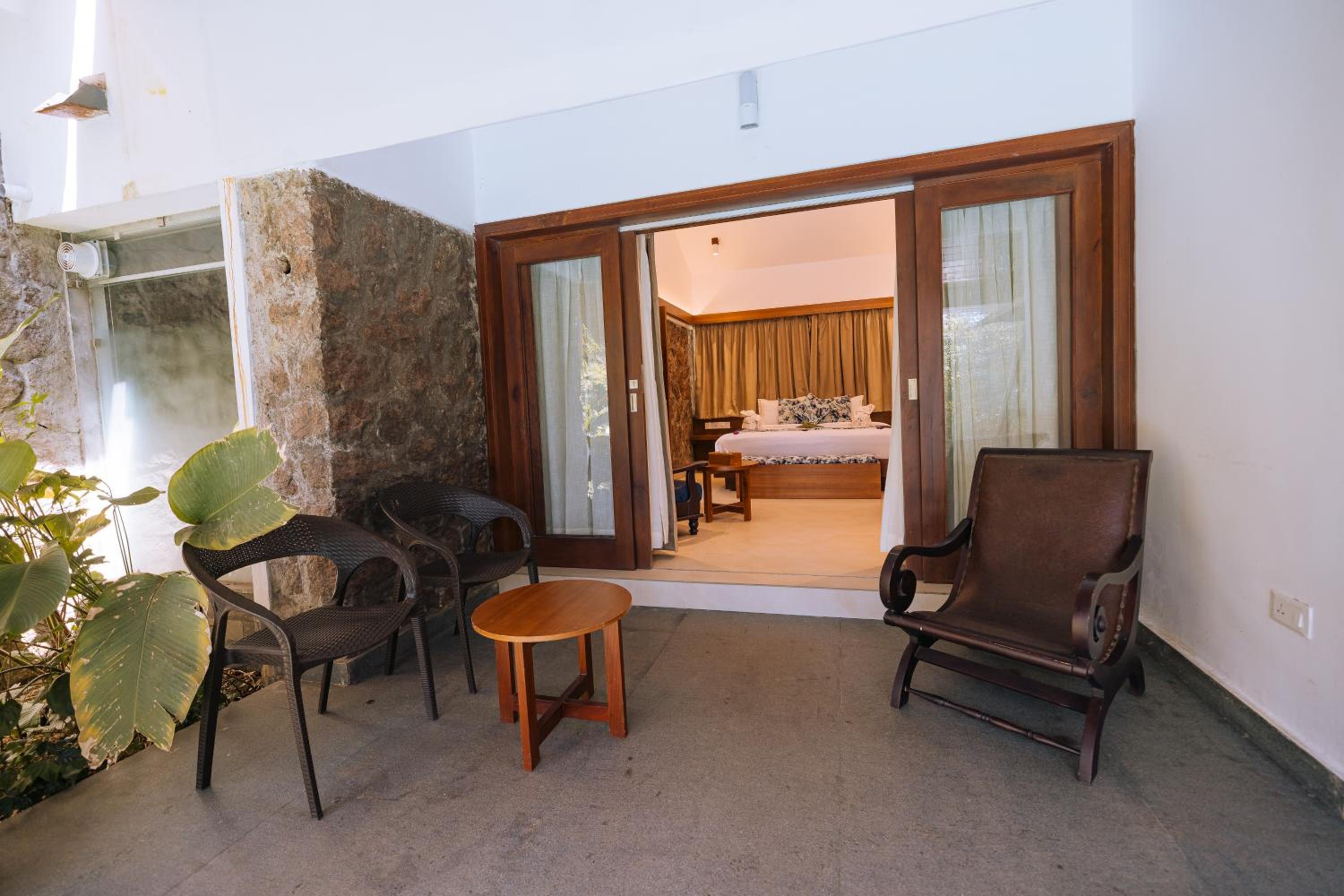 Villa with Private Pool - Photo 16