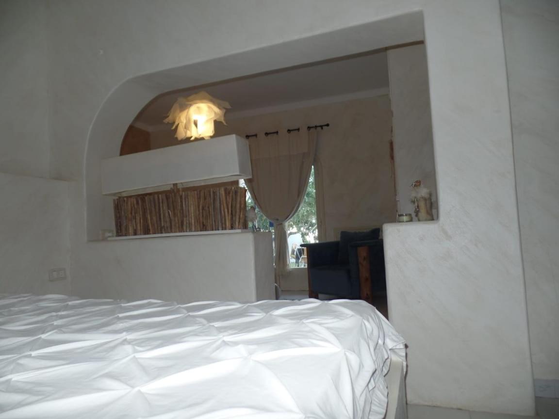 Suite with Pool View photo 2