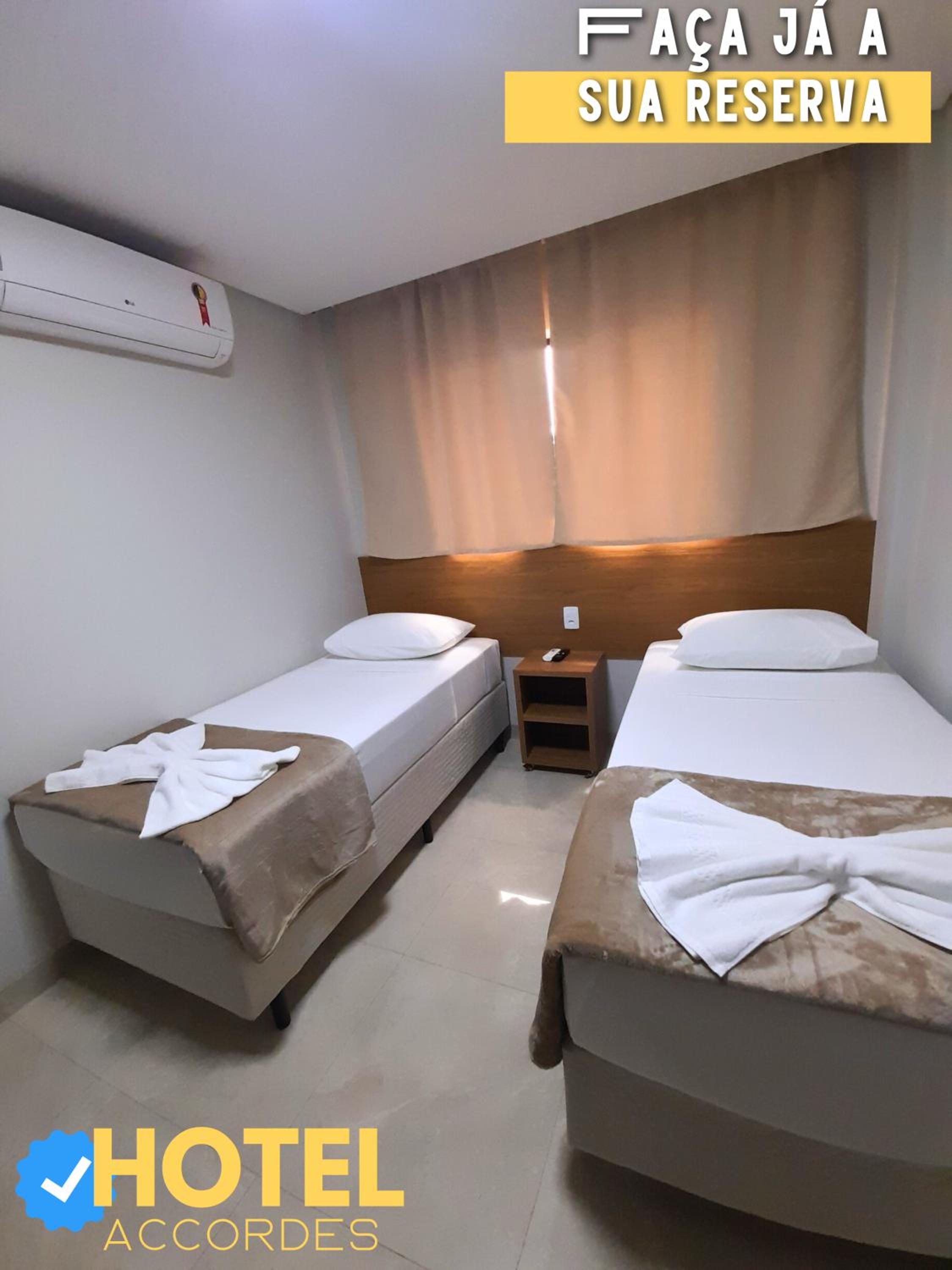 Standard Twin Room photo 2