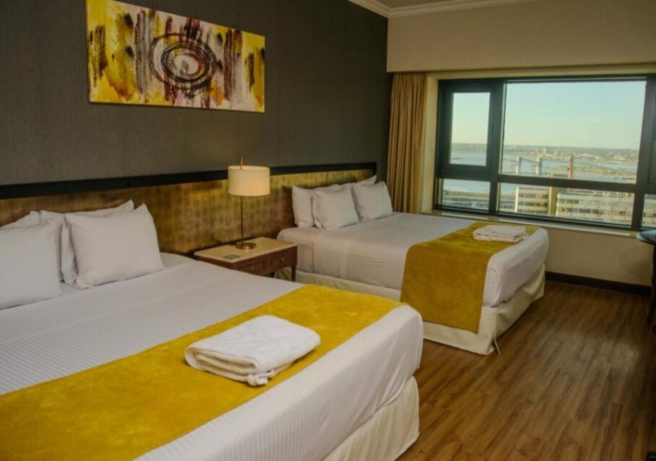 King Room with Two King Beds - Photo 1