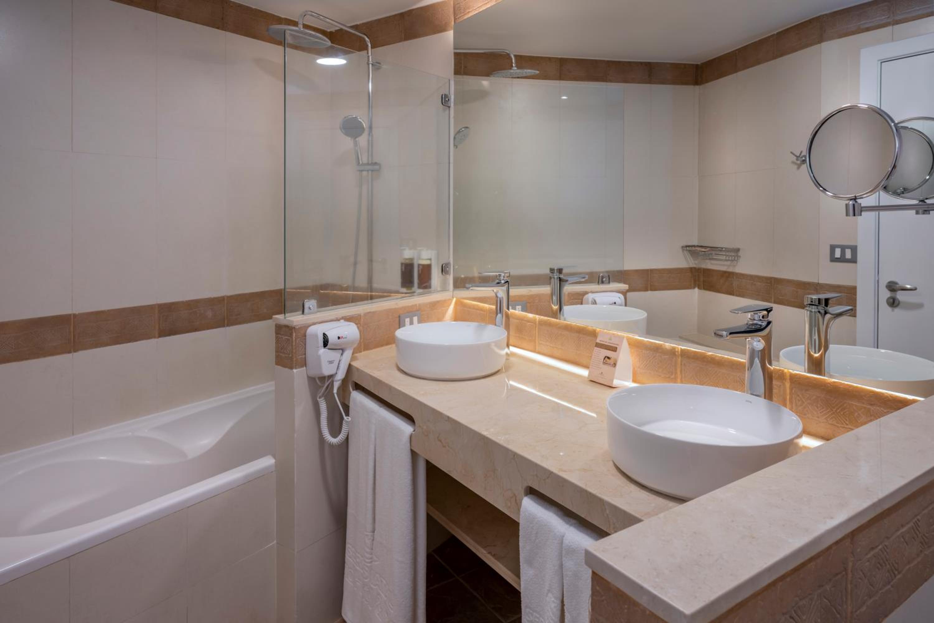Prime Junior Suite with Side Sea View