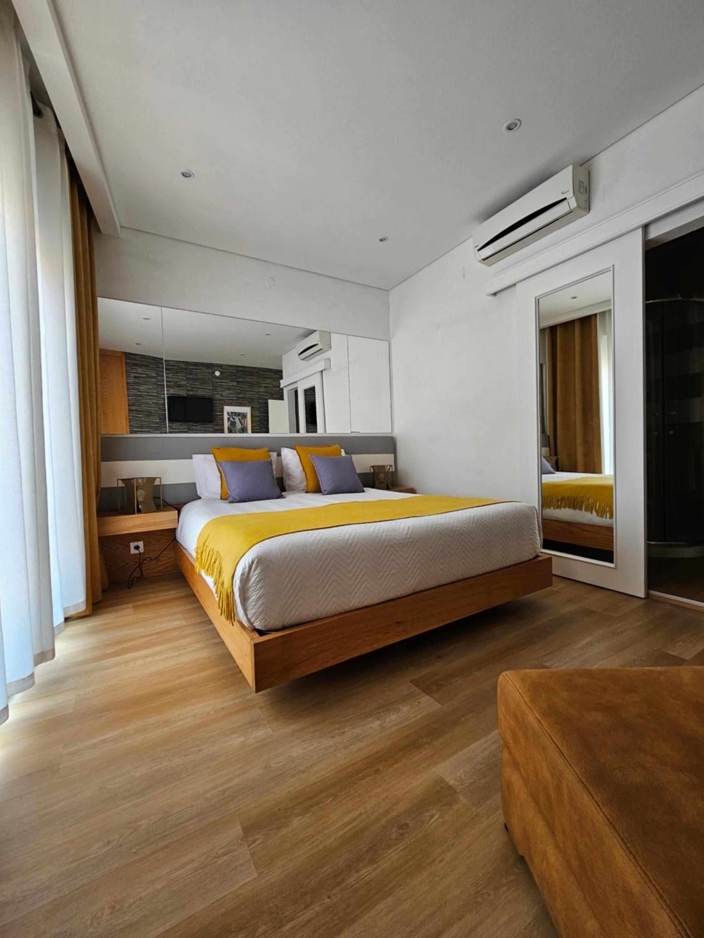 Three-Bedroom House - Photo 34