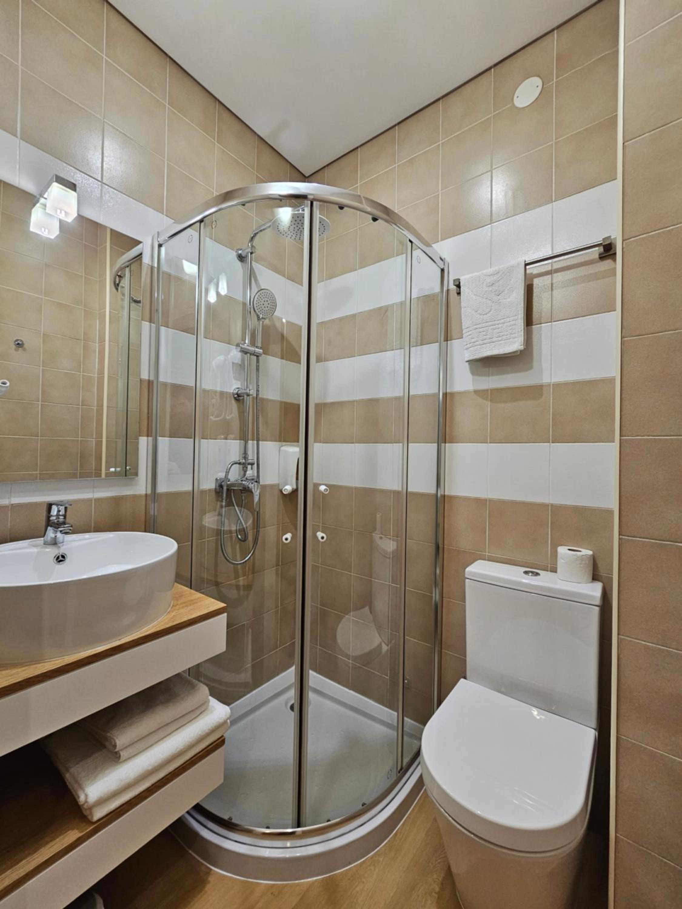 Three-Bedroom House - Photo 10